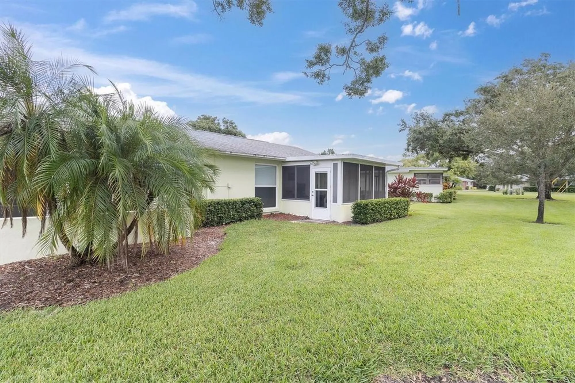 Property Slideshow image 22 of 40 | 2828 sherbrooke ln c, Palm Harbor, FL, 34684