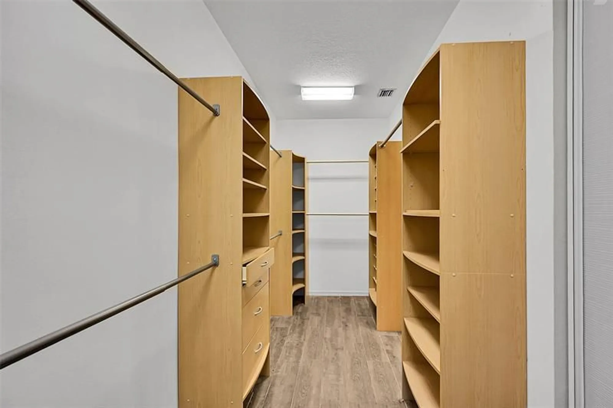 Property Slideshow image 21 of 61 | 7200 veneto dr, Boynton Beach, FL, 33437