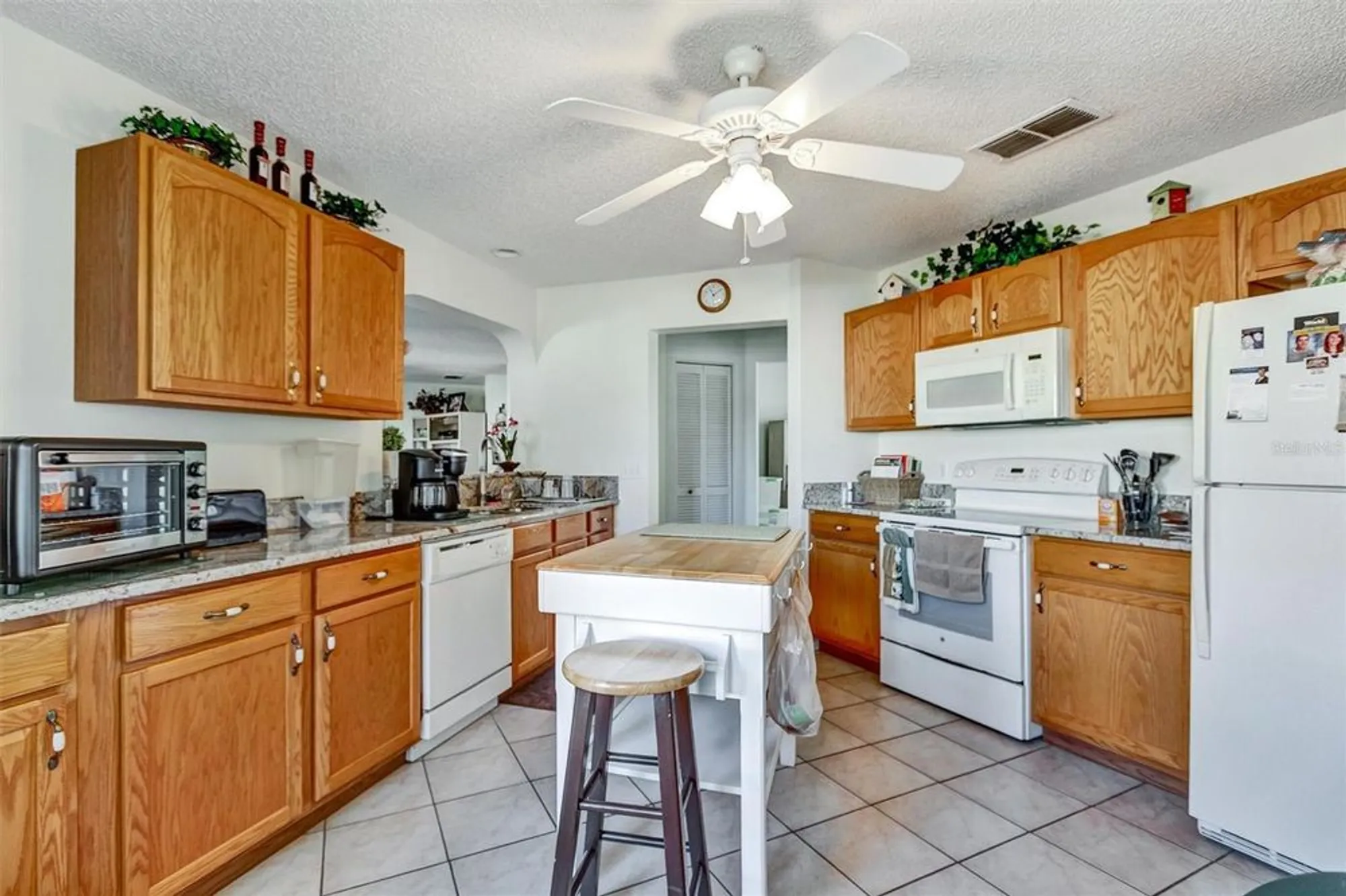 Property Slideshow image 12 of 38 | 9485 sw 92nd street rd, Ocala, FL, 34481