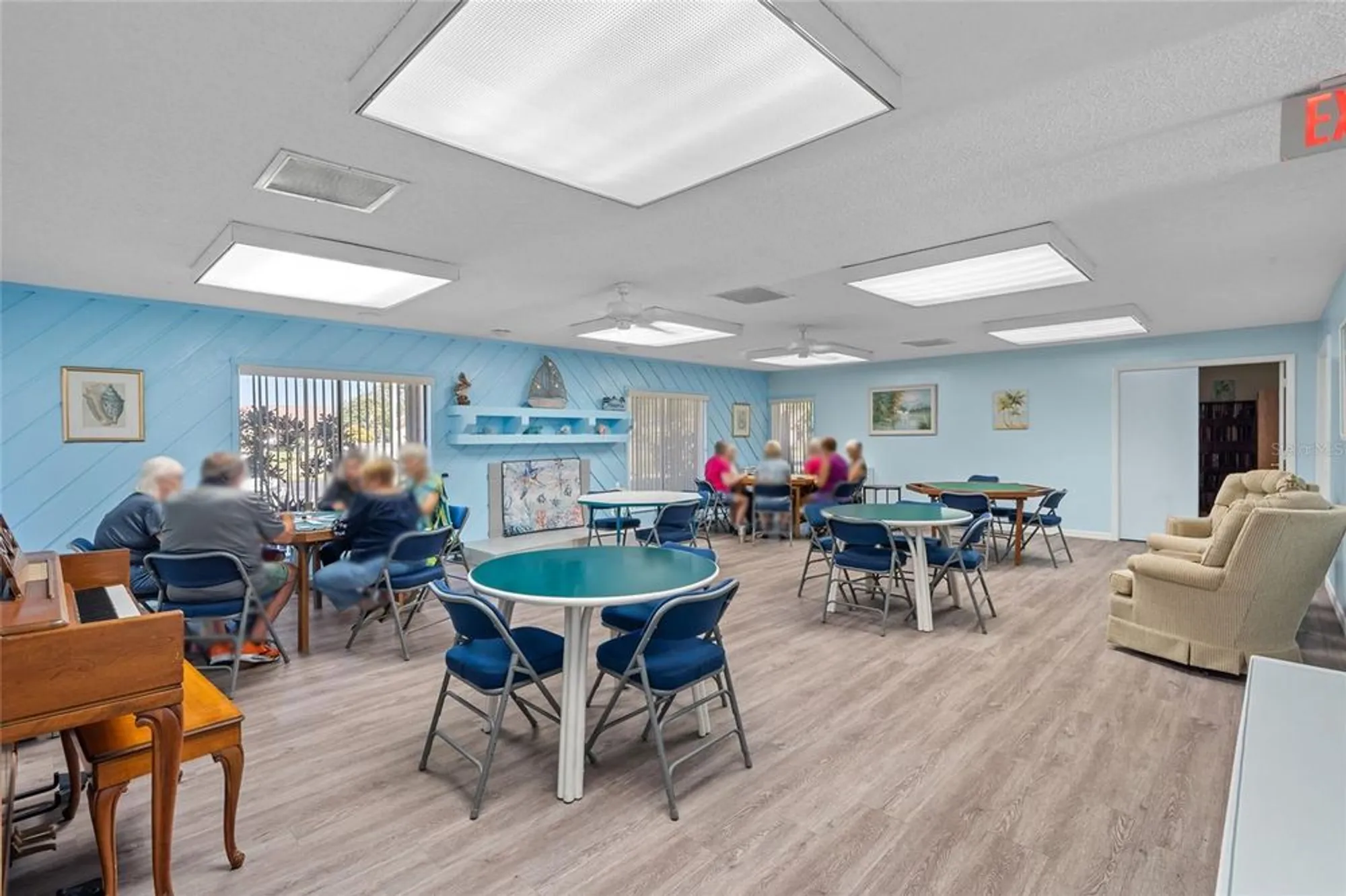 Property Slideshow image 33 of 46 | 2502 royal pines cir # 5a, Clearwater, FL, 33763