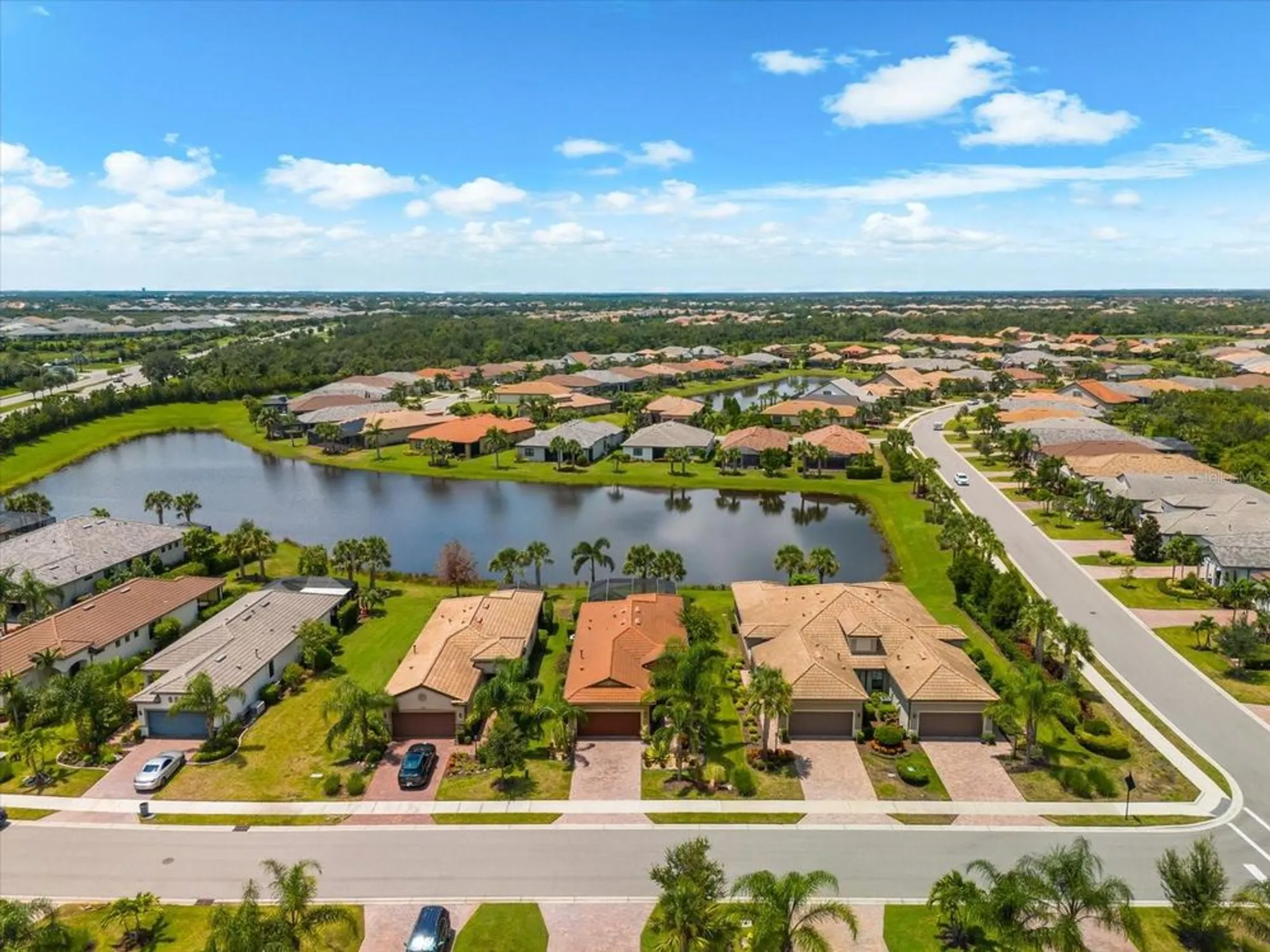 Property Slideshow image 52 of 98 | 7612 kirkland cv, Bradenton, FL, 34202