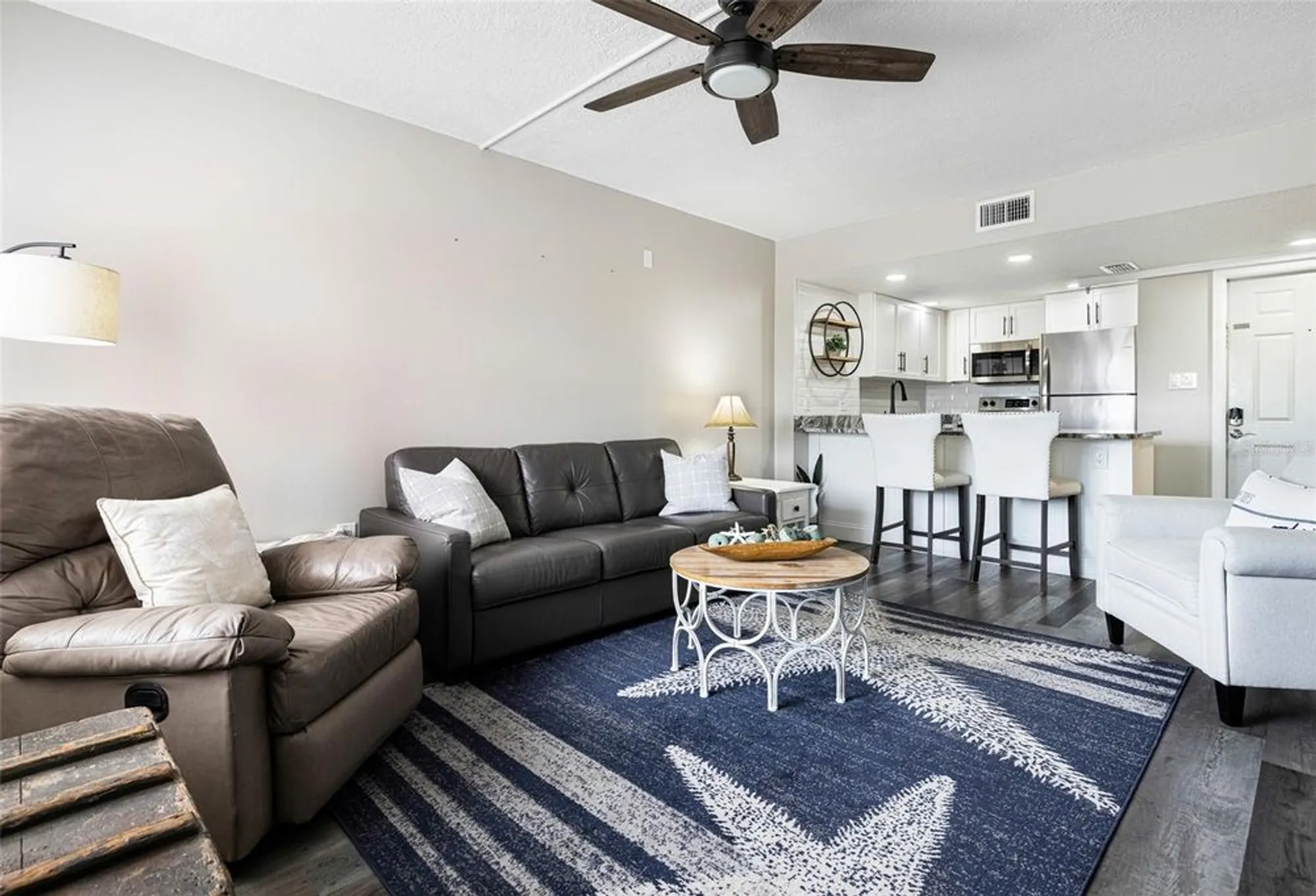 Property Slideshow image 3 of 26 | 3170 matecumbe key rd apt 111, Punta Gorda, FL, 33955