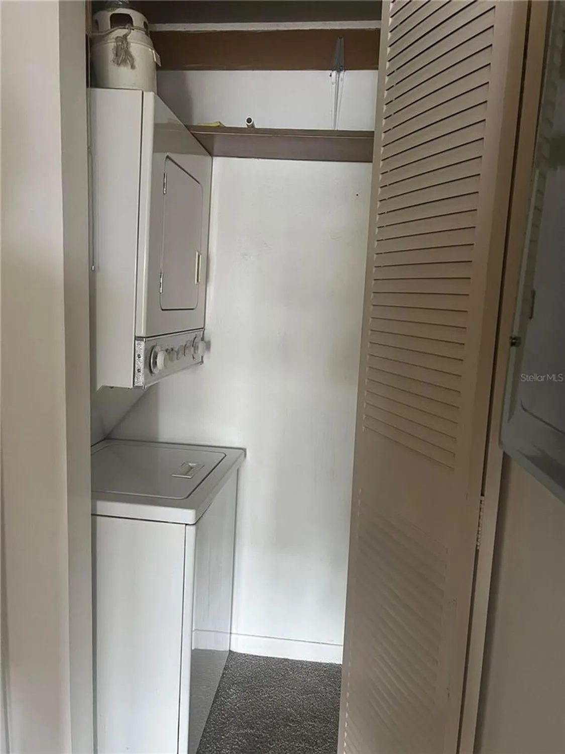 Property Slideshow image 11 of 22 | 202 47th avenue dr 333, Bradenton, FL, 34207