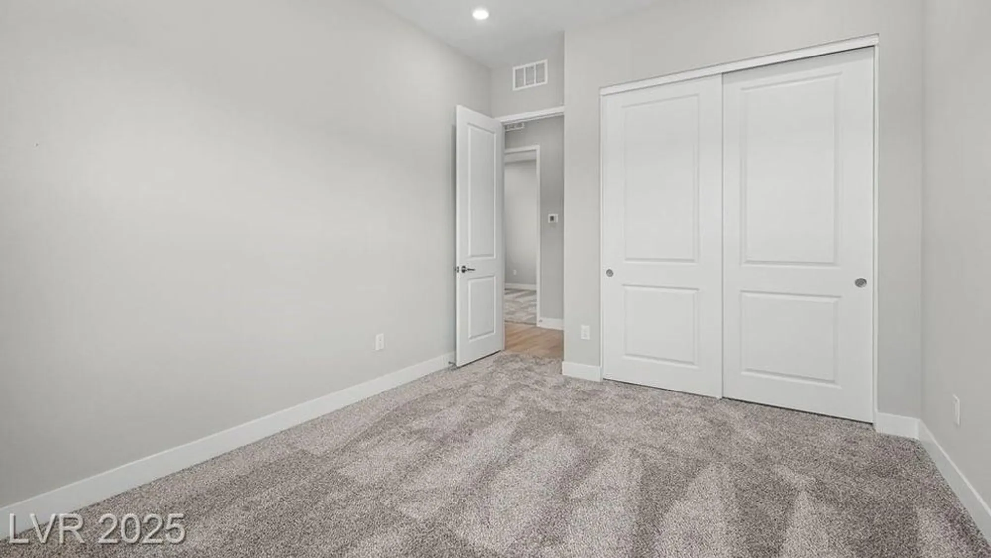 Property Slideshow image 6 of 48 | 241 paraggi bay dr, Henderson, NV, 89011