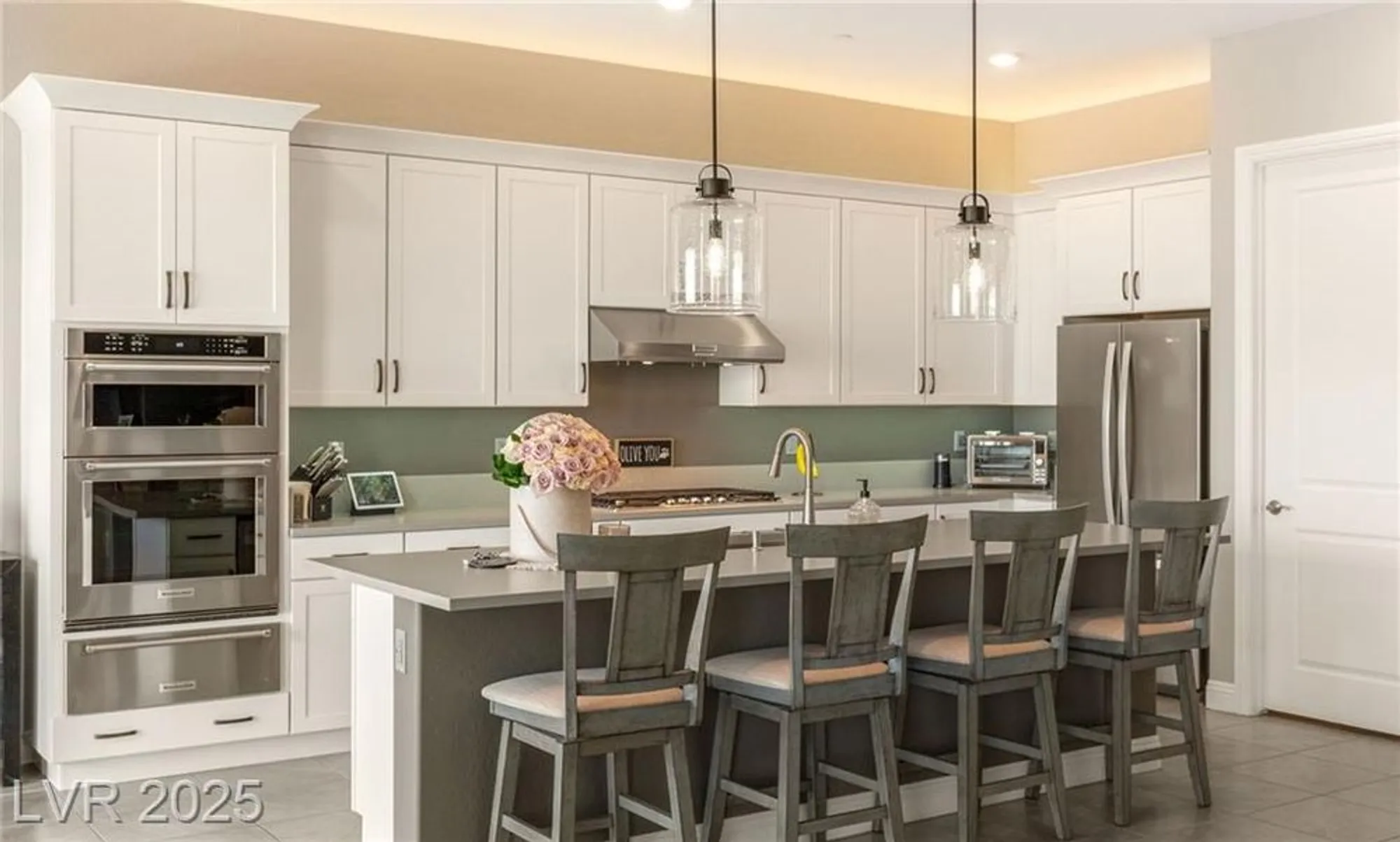 Property Slideshow image 17 of 70 | 160 stone mesa ct, Henderson, NV, 89011