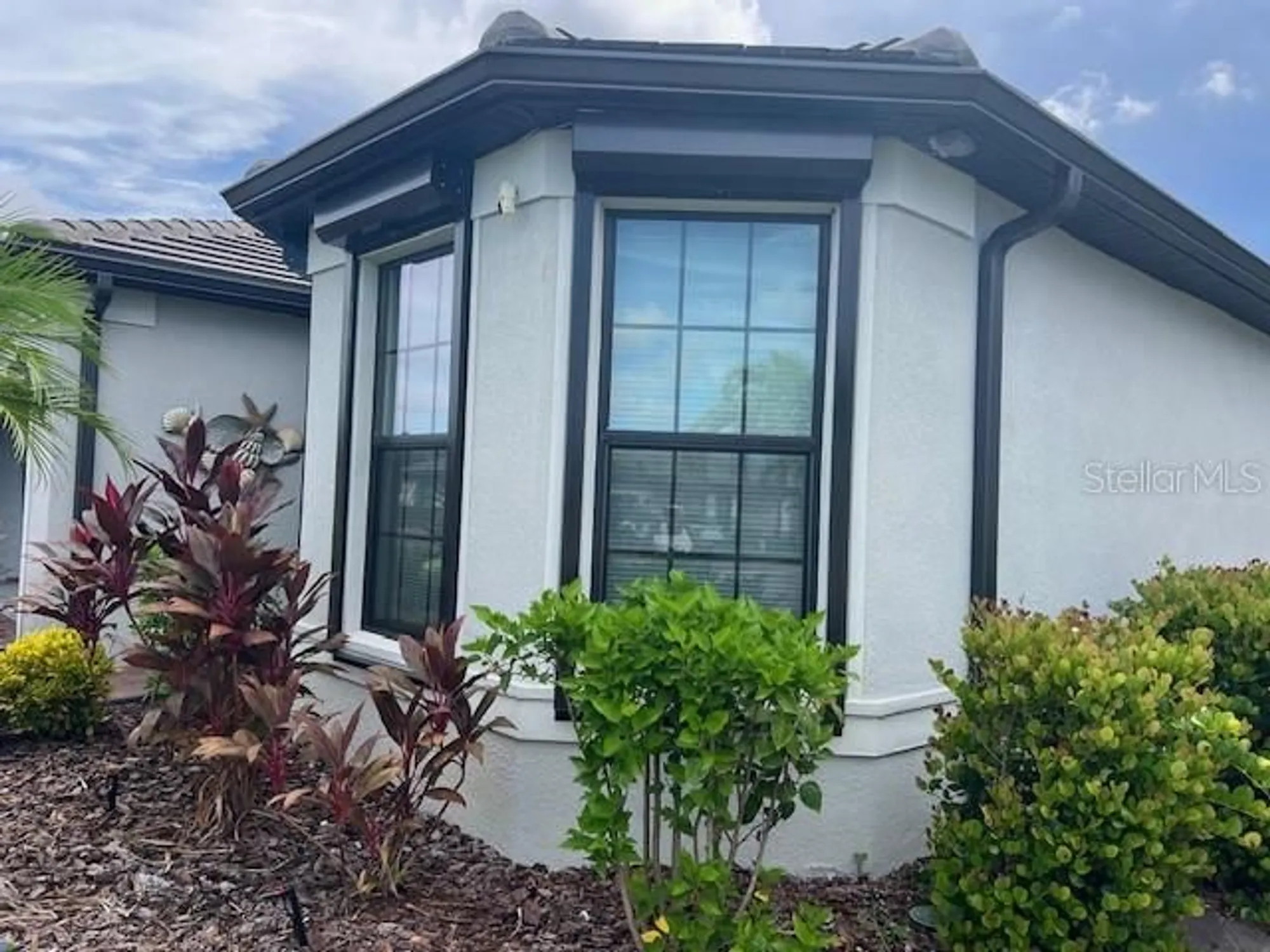 Property Slideshow image 6 of 71 | 1337 sorrell way, North Port, FL, 34289