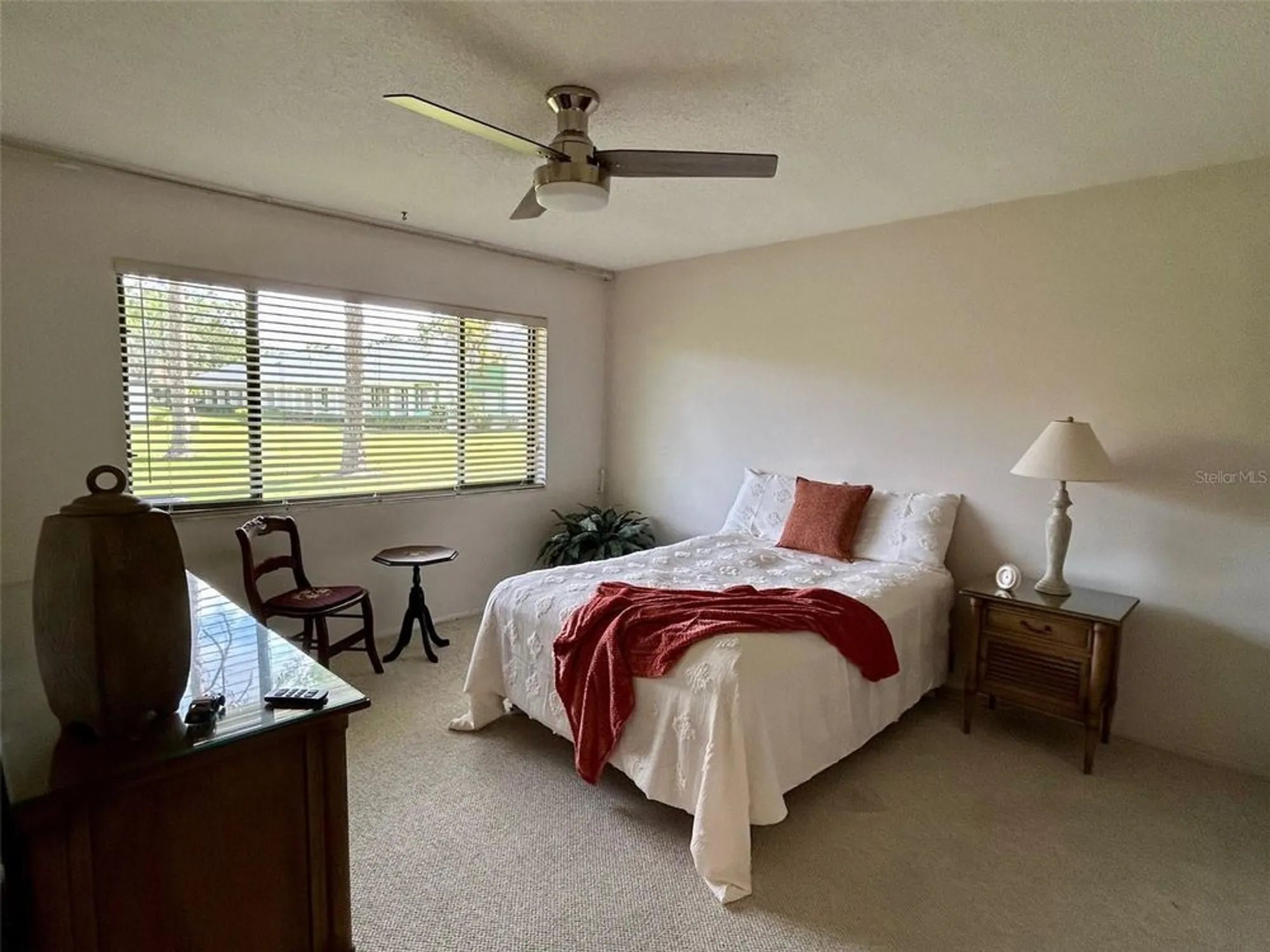 Property Slideshow image 6 of 28 | 2541 laurelwood dr # 8c, Clearwater, FL, 33763