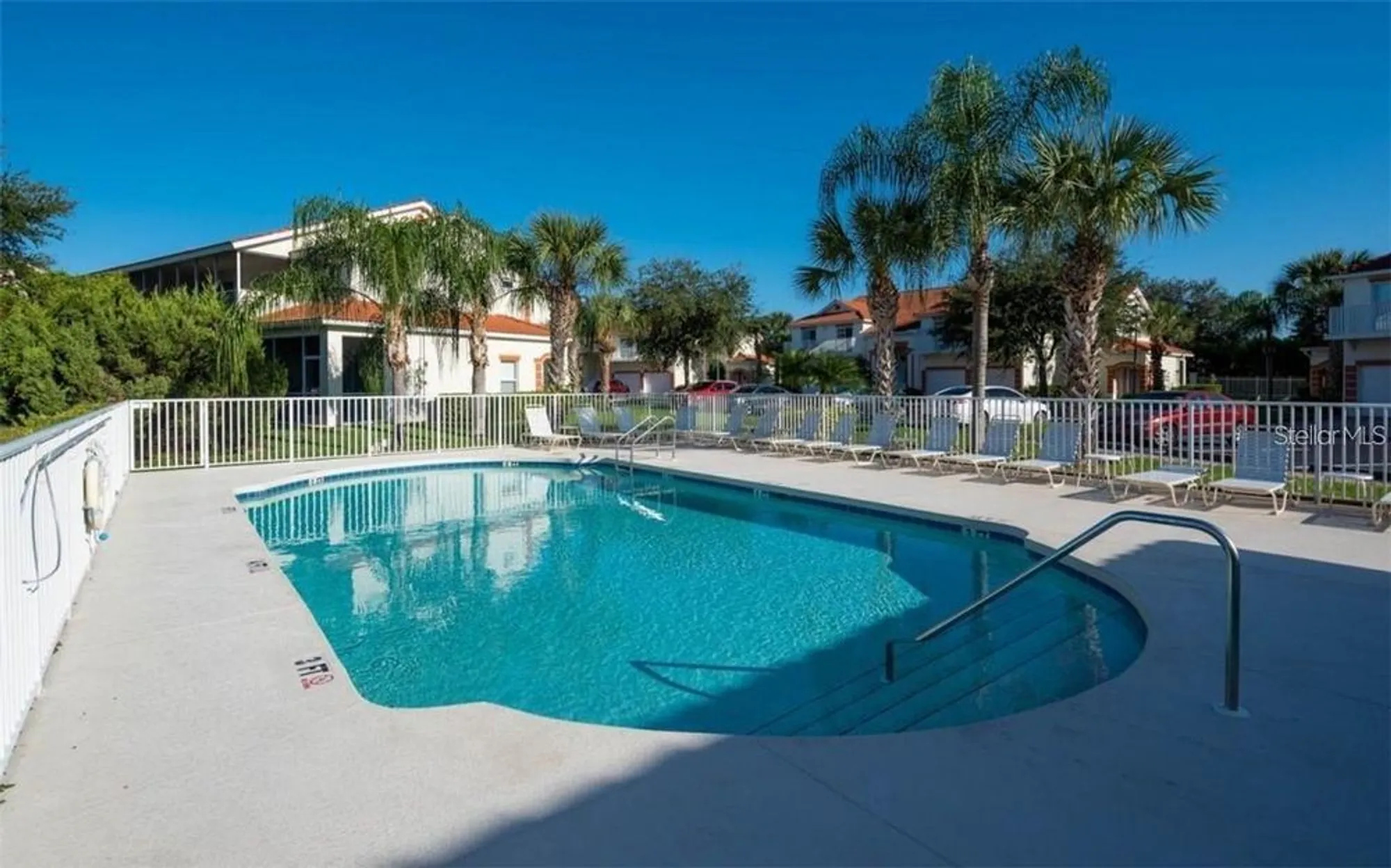 Property Slideshow image 11 of 20 | 7343 fountain palm cir # 7343, Bradenton, FL, 34203