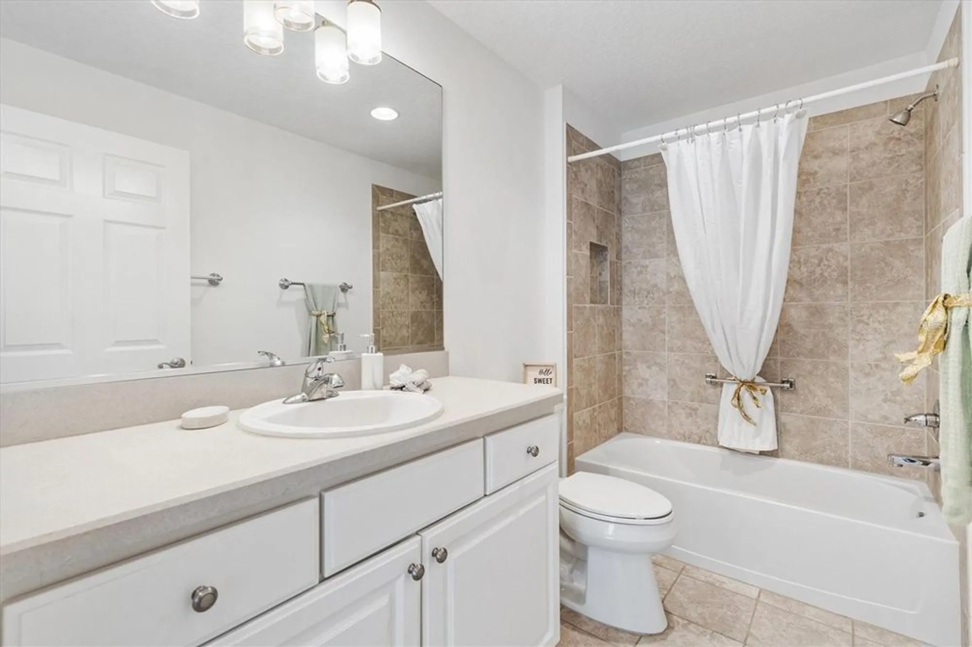 Property Slideshow image 12 of 23 | 3568 yucca ct, The Villages, FL, 32163