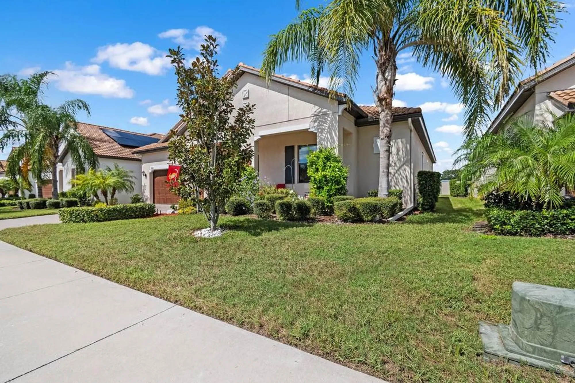 Property Slideshow image 4 of 56 | 5410 story grass ct, Wimauma, FL, 33598