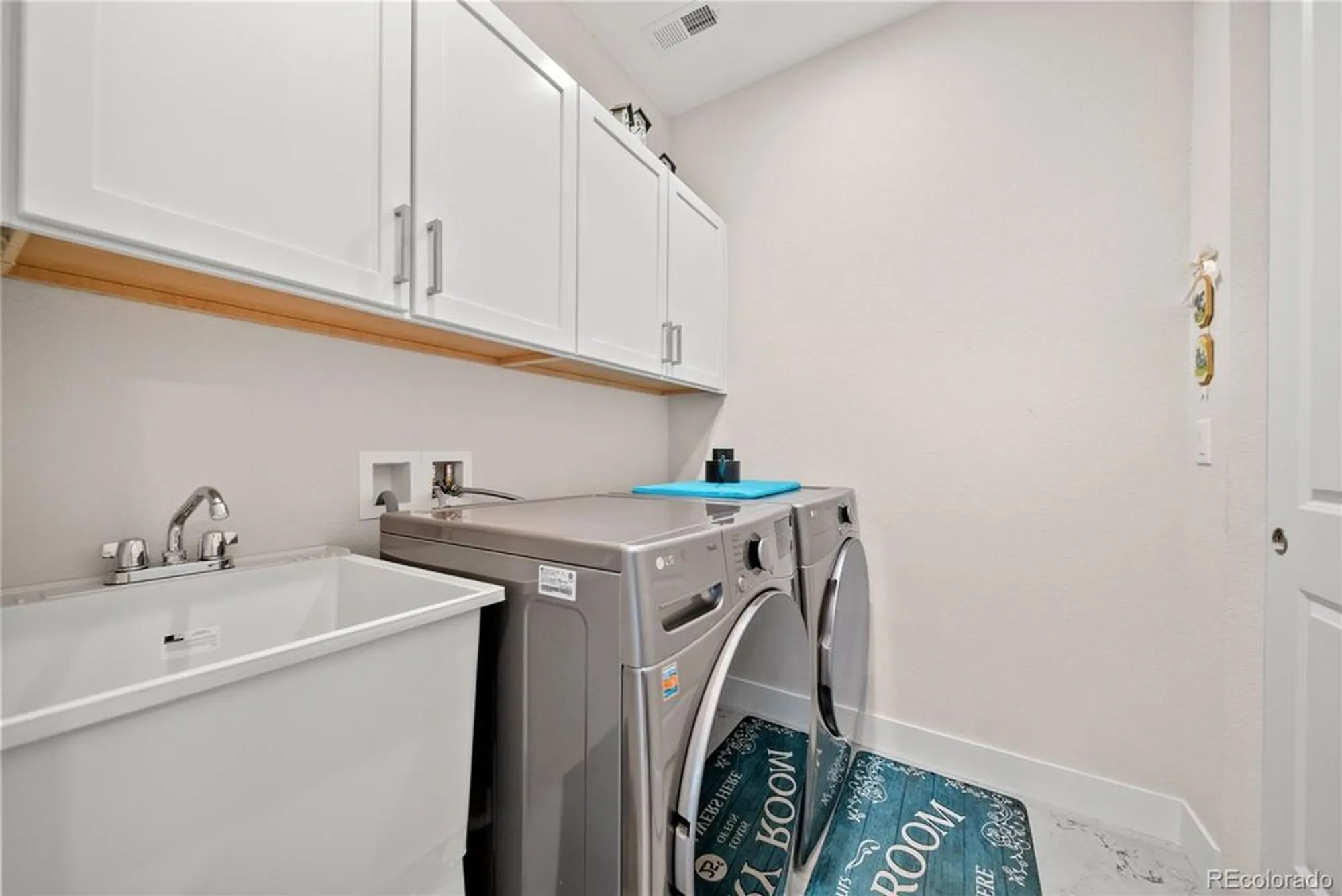Property Slideshow image 32 of 40 | 331 josef cir, Fort Lupton, CO, 80621