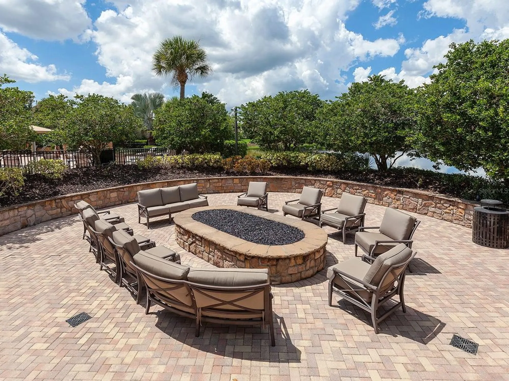 Property Slideshow image 66 of 81 | 12729 fontana loop, Lakewood Ranch, FL, 34211