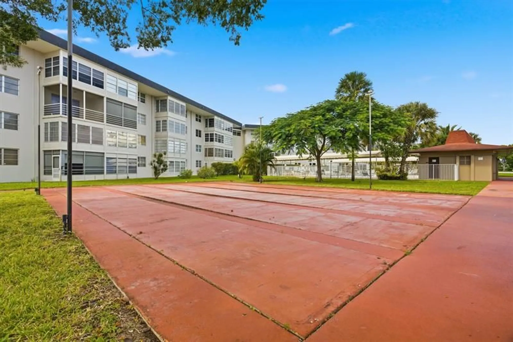 Property Slideshow image 39 of 44 | 2991 nw 46th ave 410, Lauderdale Lakes, FL, 33313