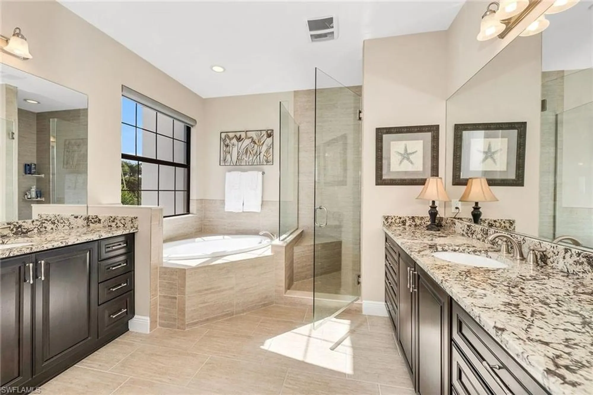 Property Slideshow image 12 of 25 | 4720 colony villas dr 902, Bonita Springs, FL, 34134