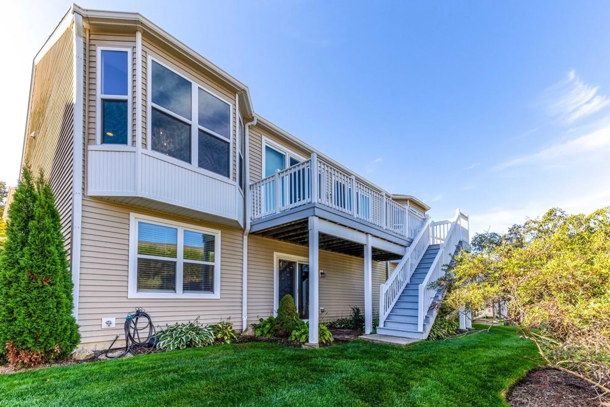 Property Slideshow image 33 of 39 | 3768 canton cir, Mundelein, IL, 60060