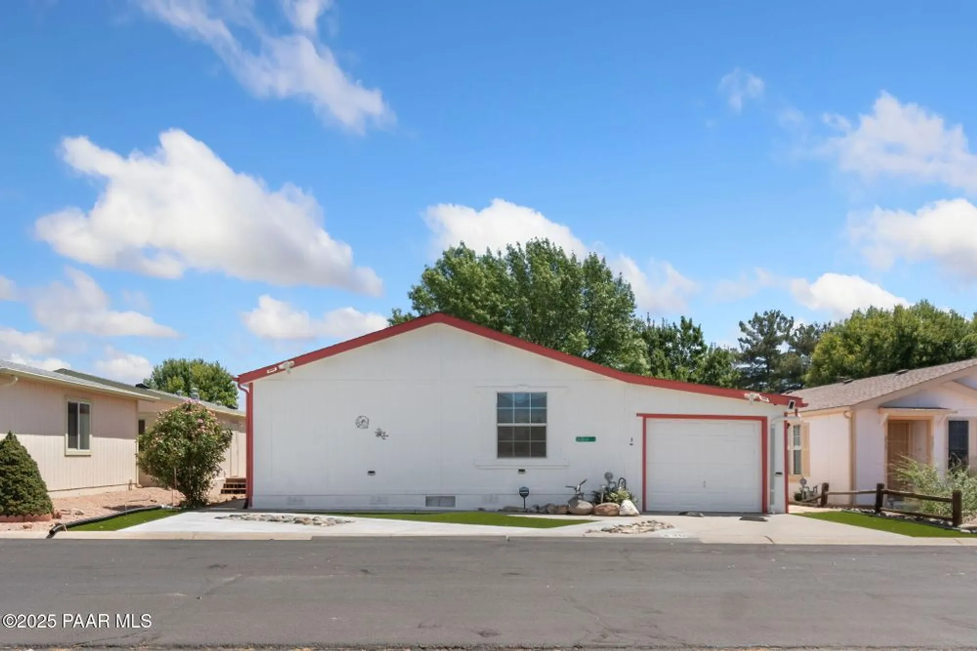 Property Slideshow image 4 of 22 | 547 n vermillion dr, Dewey-Humboldt, AZ, 86327