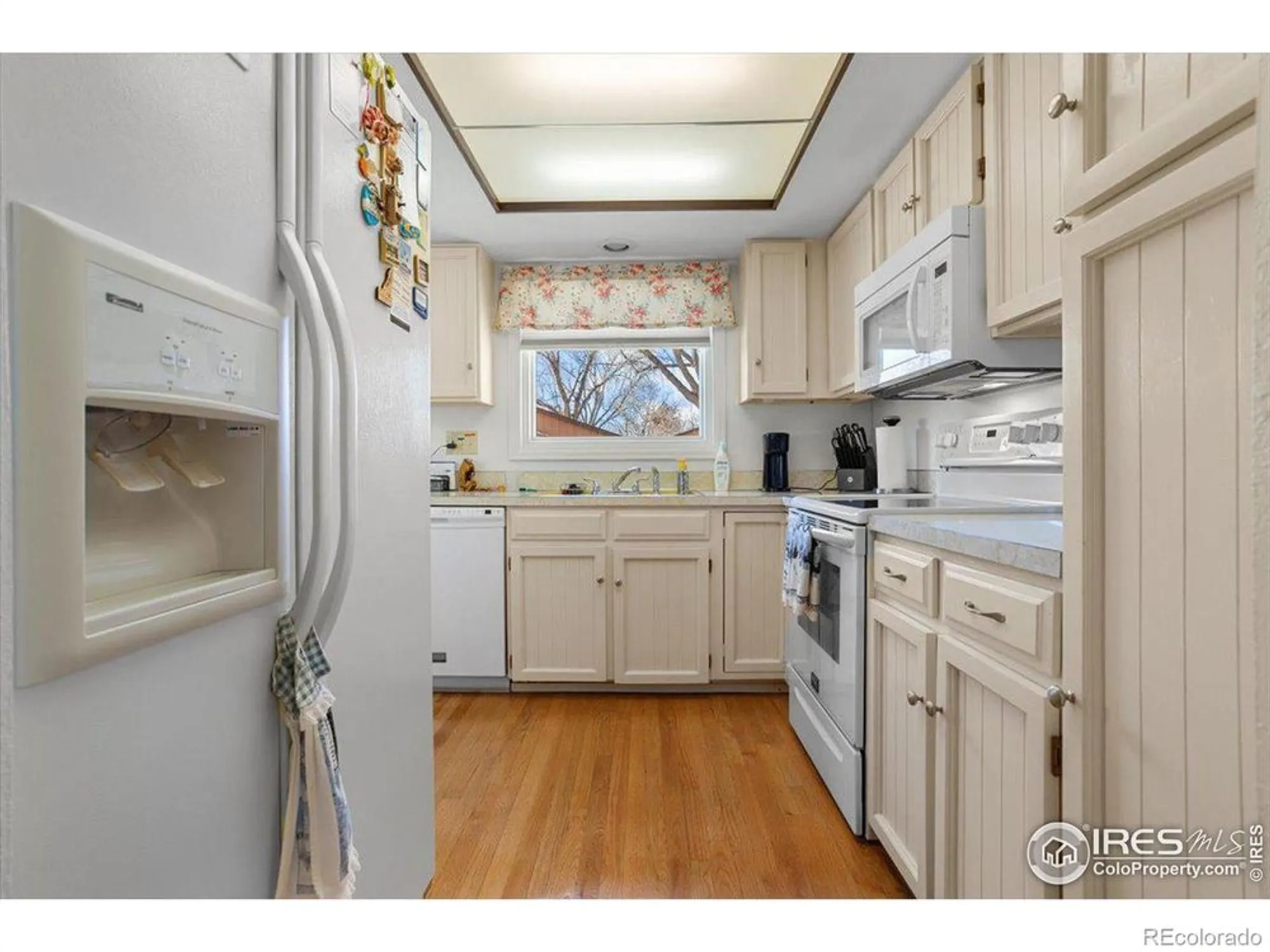 Property Slideshow image 4 of 46 | 1100 taft ave unit 27, Loveland, CO, 80537