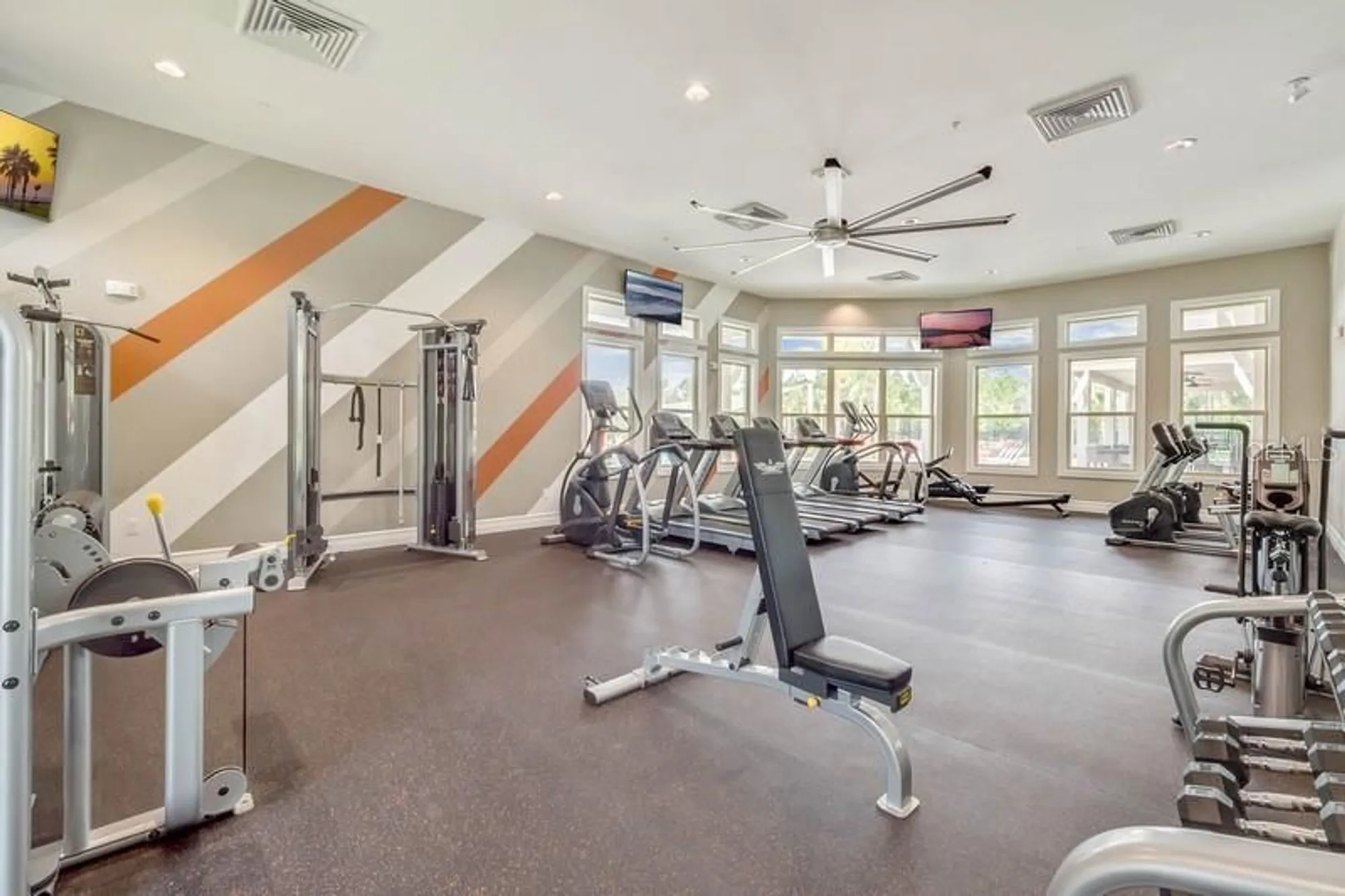 Property Slideshow image 37 of 38 | 17386 blazing star cir, Clermont, FL, 34714