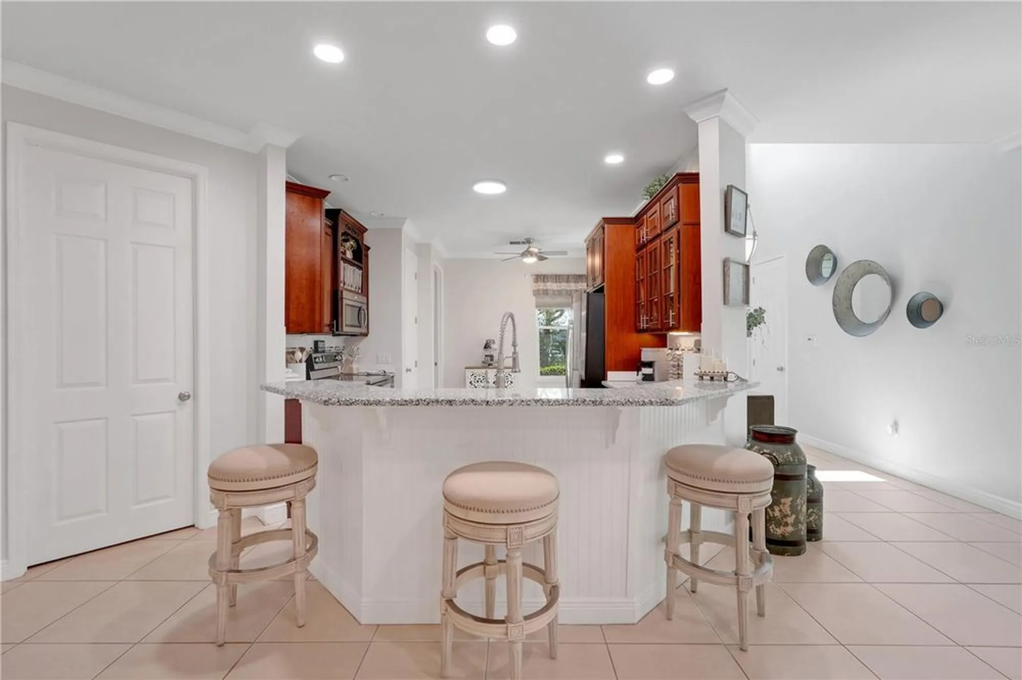 Property Slideshow image 17 of 47 | 217 lake cassidy dr, Kissimmee, FL, 34759