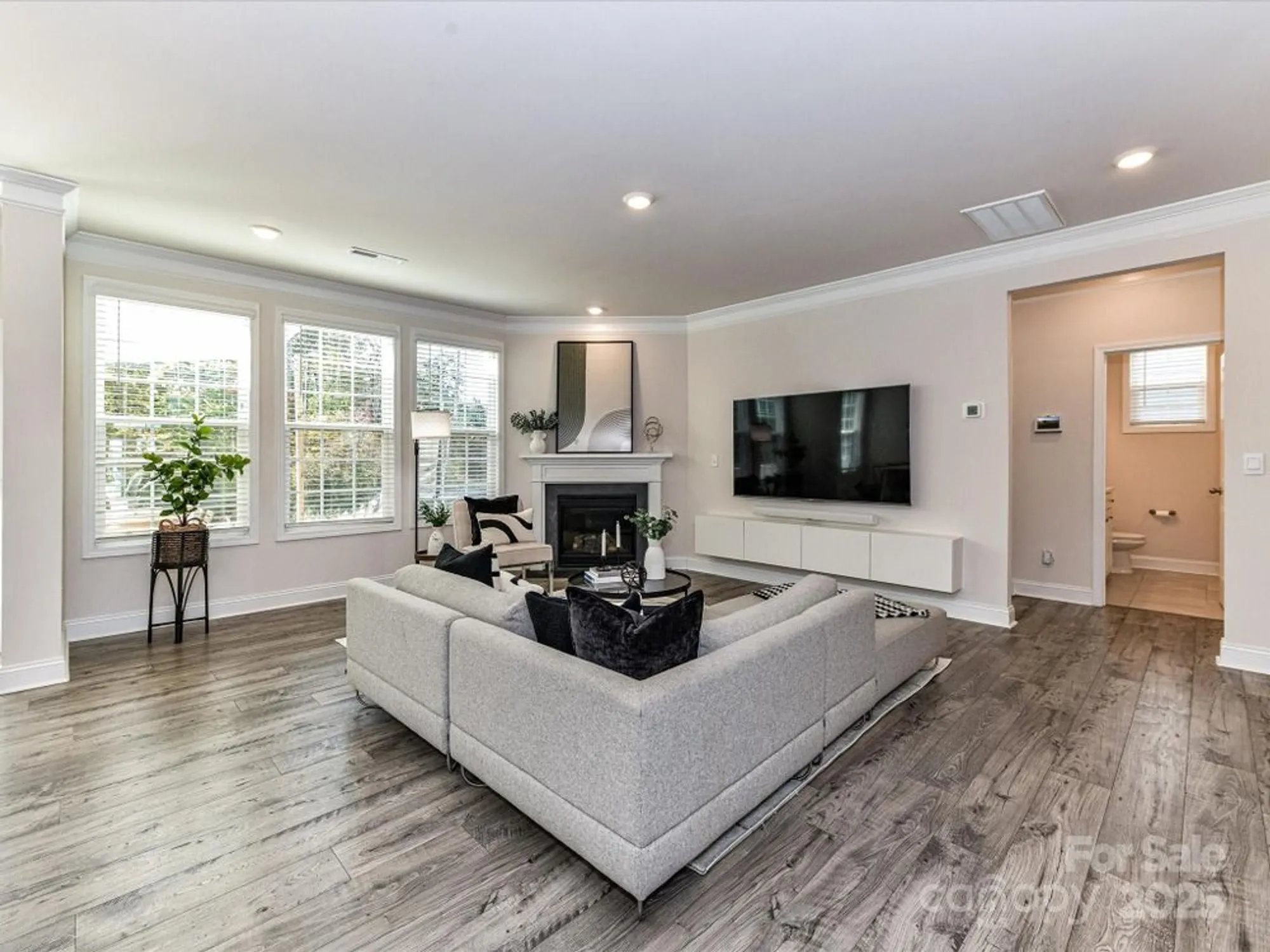 Property Slideshow image 8 of 40 | 1072 thoroughbred dr, Iron Station, NC, 28080