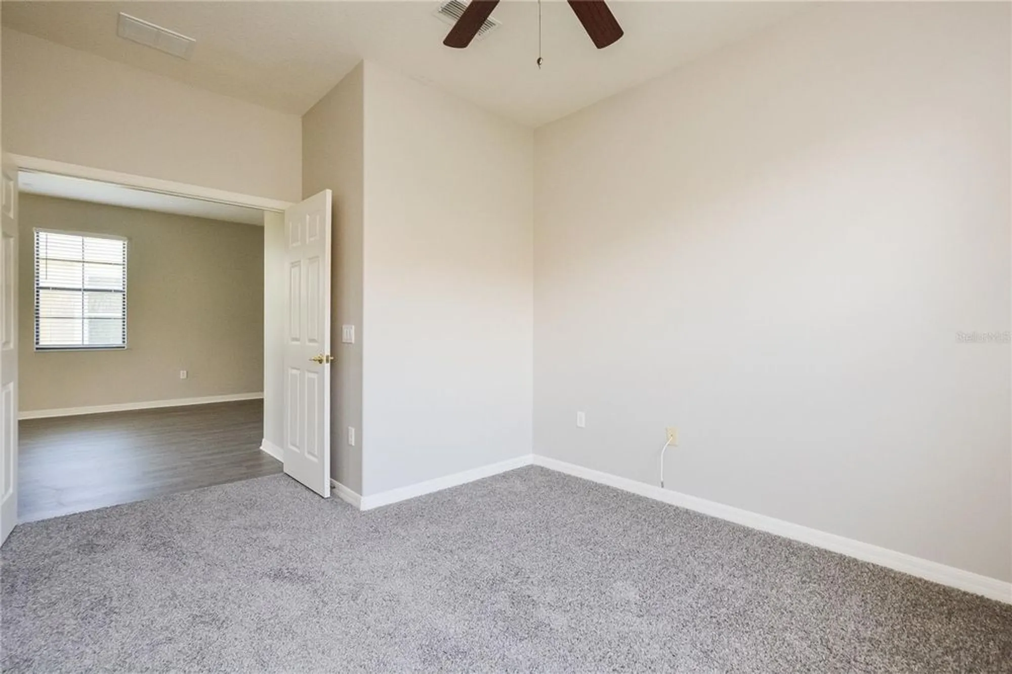 Property Slideshow image 11 of 16 | 1405 harbor ridge dr, Kissimmee, FL, 34759