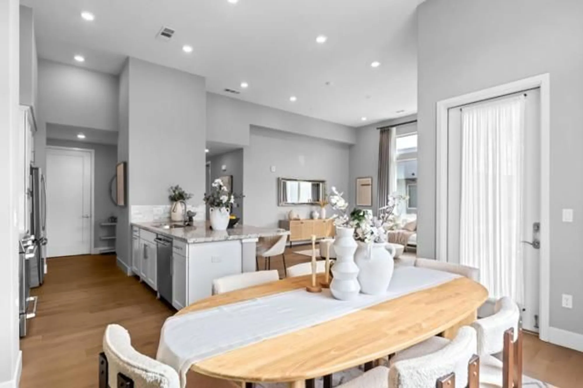 Property Slideshow image 21 of 58 | 708 thayer ln unit 404, Foster City, CA, 94404