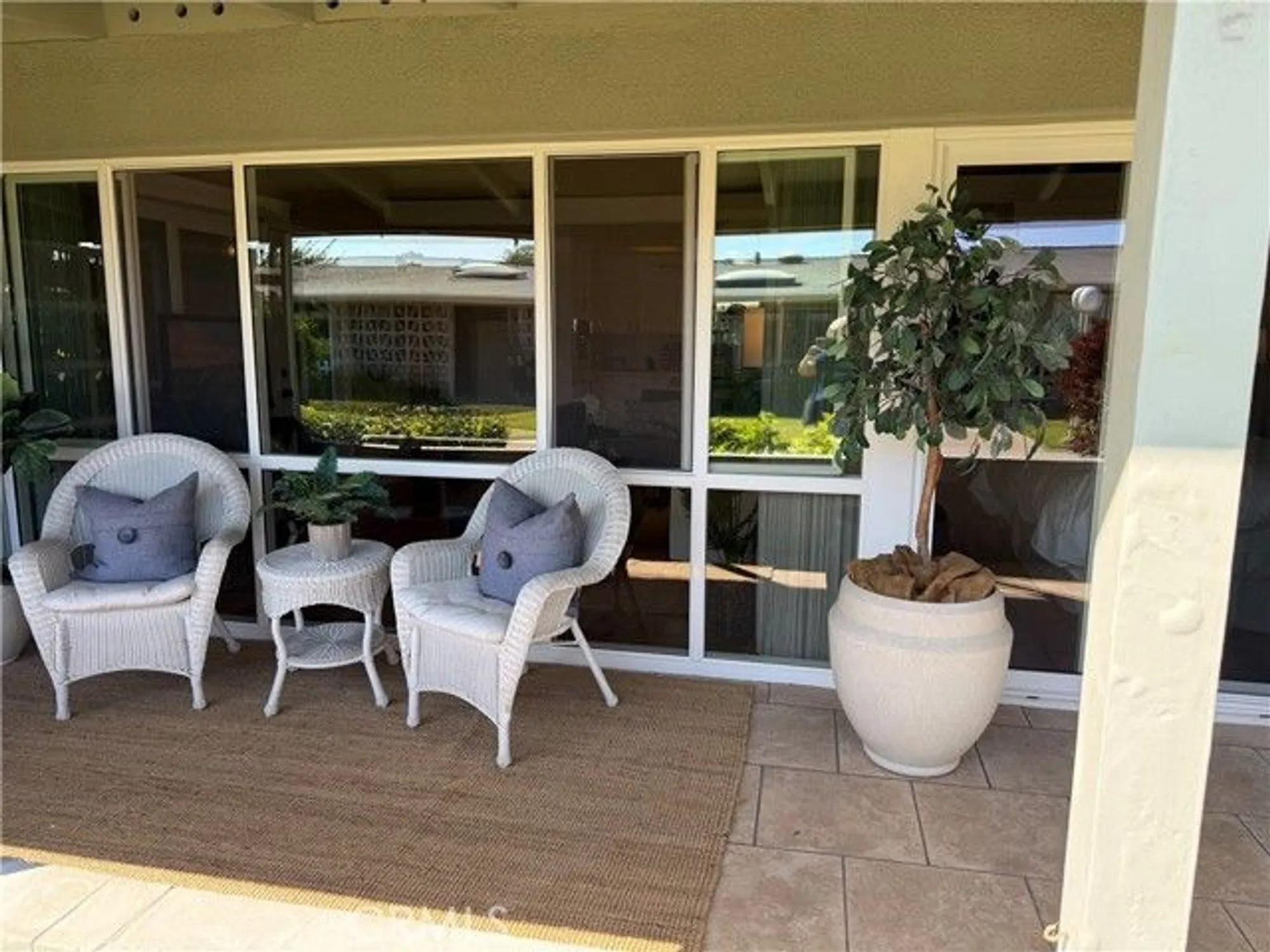 Property Slideshow image 20 of 23 | 1670 interlachen rd, Seal Beach, CA, 90740