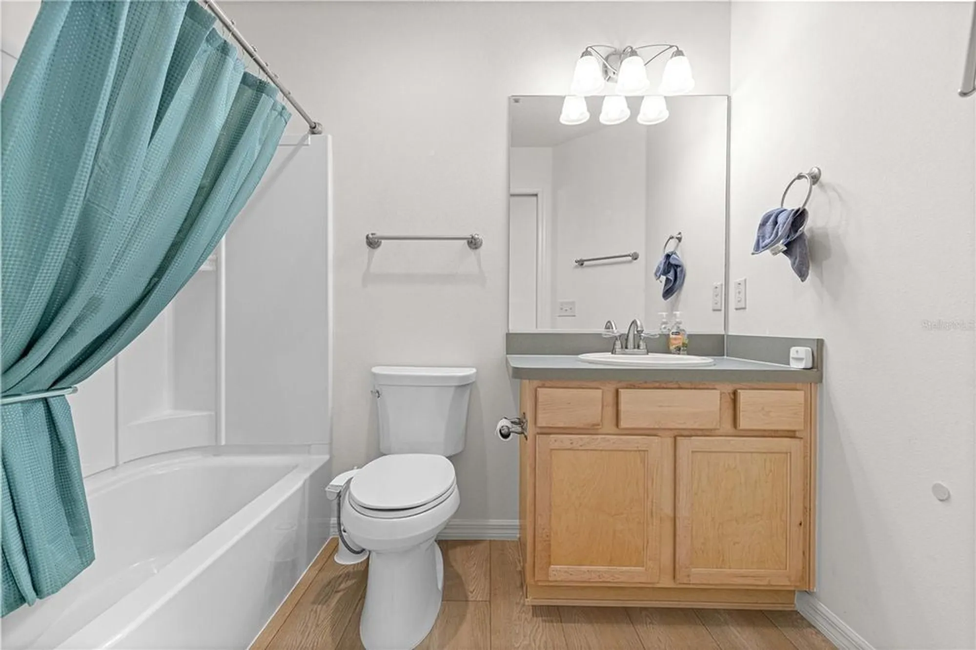 Property Slideshow image 33 of 47 | 2418 hopespring loop, The Villages, FL, 32162