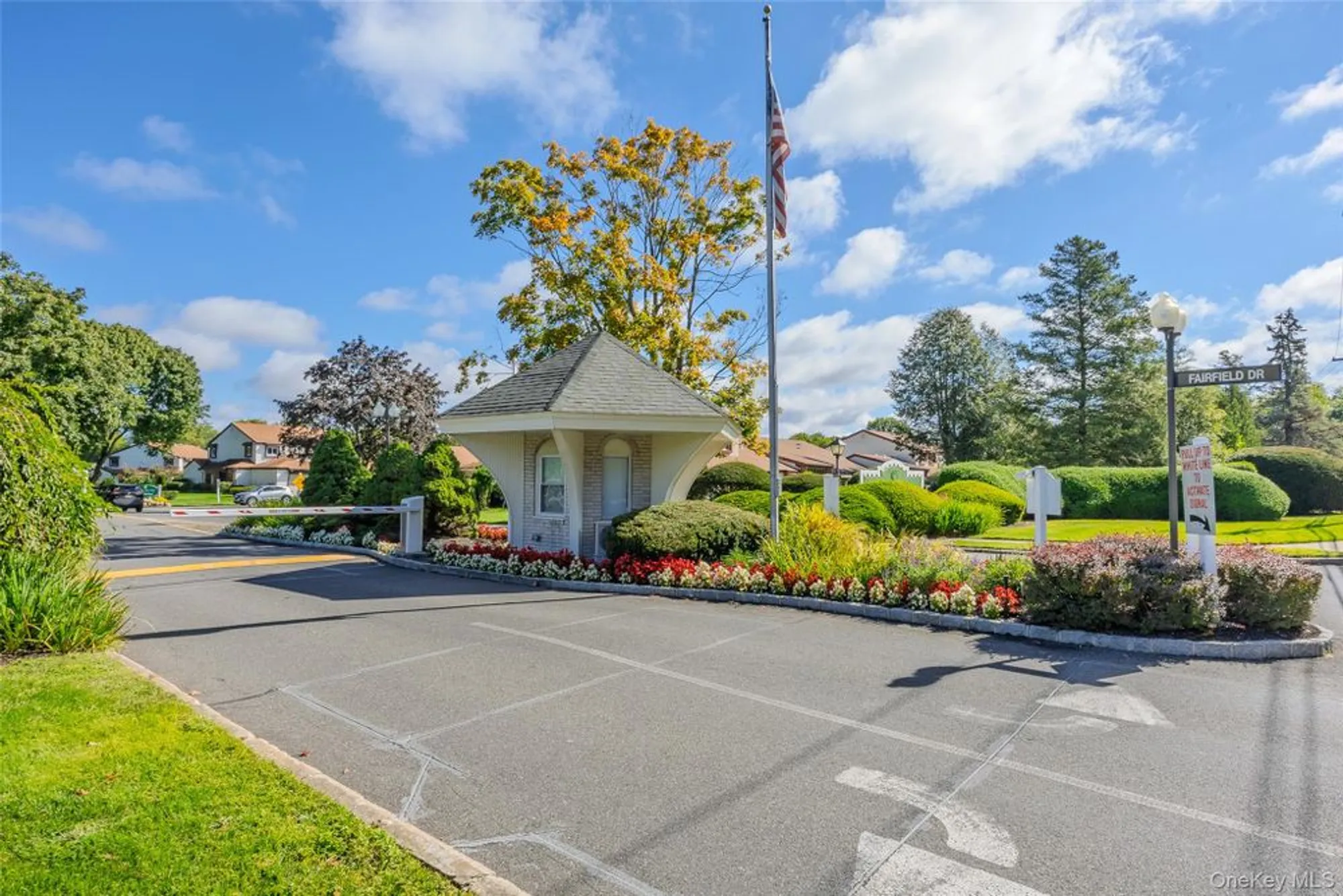 Property Slideshow image 35 of 35 | 204 bentley ct 204, Smithtown, NY, 11780