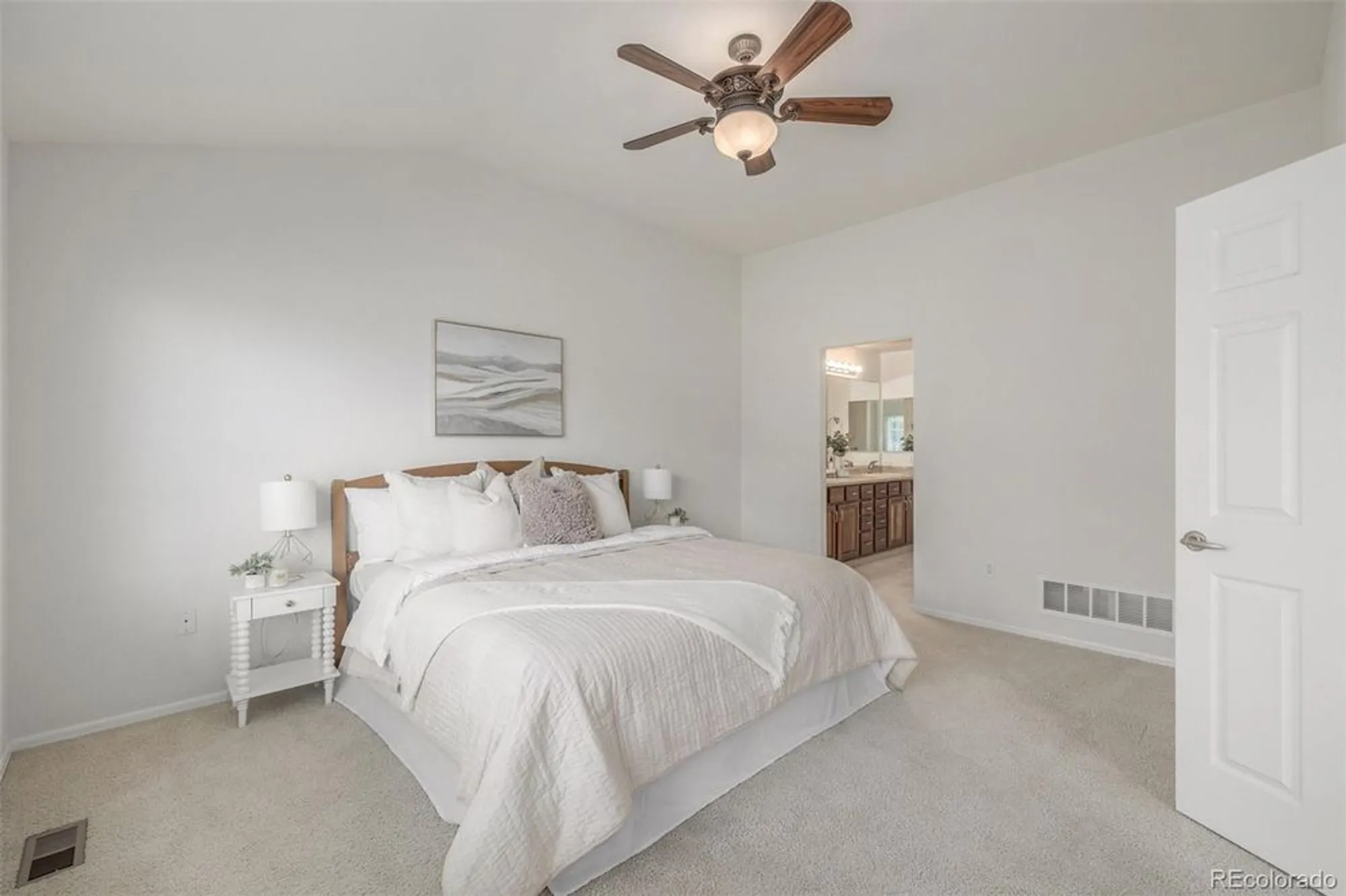 Property Slideshow image 16 of 46 | 8267 s sicily ct, Aurora, CO, 80016