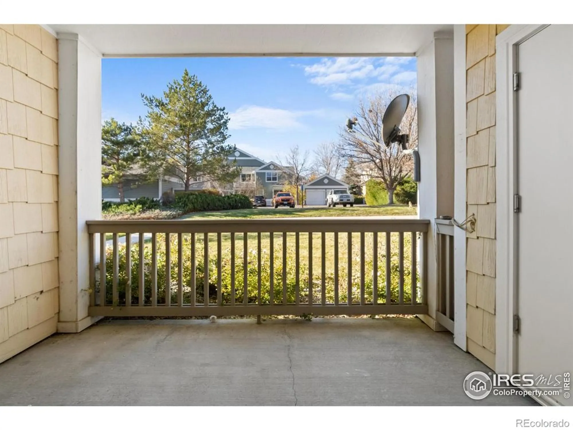 Property Slideshow image 24 of 36 | 4635 hahns peak dr 102, Loveland, CO, 80538