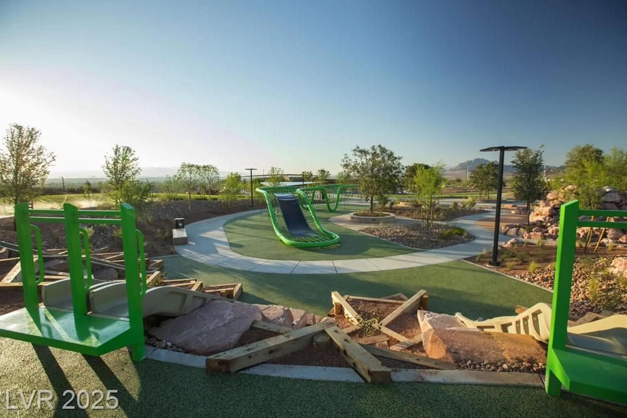 Property Slideshow image 42 of 49 | 755 merry maple st, Henderson, NV, 89011