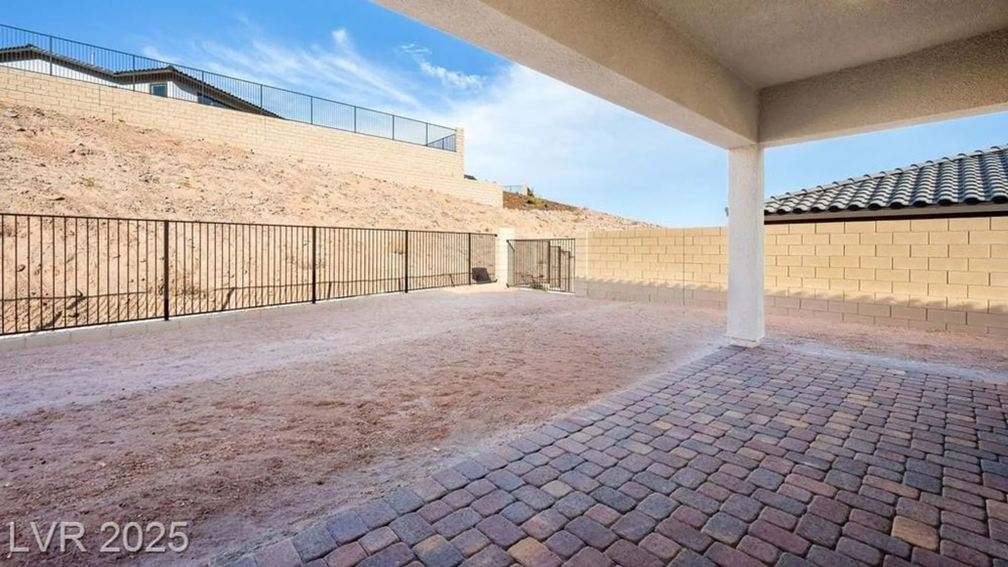 Property Slideshow image 31 of 43 | 226 piazzetta dr, Henderson, NV, 89011