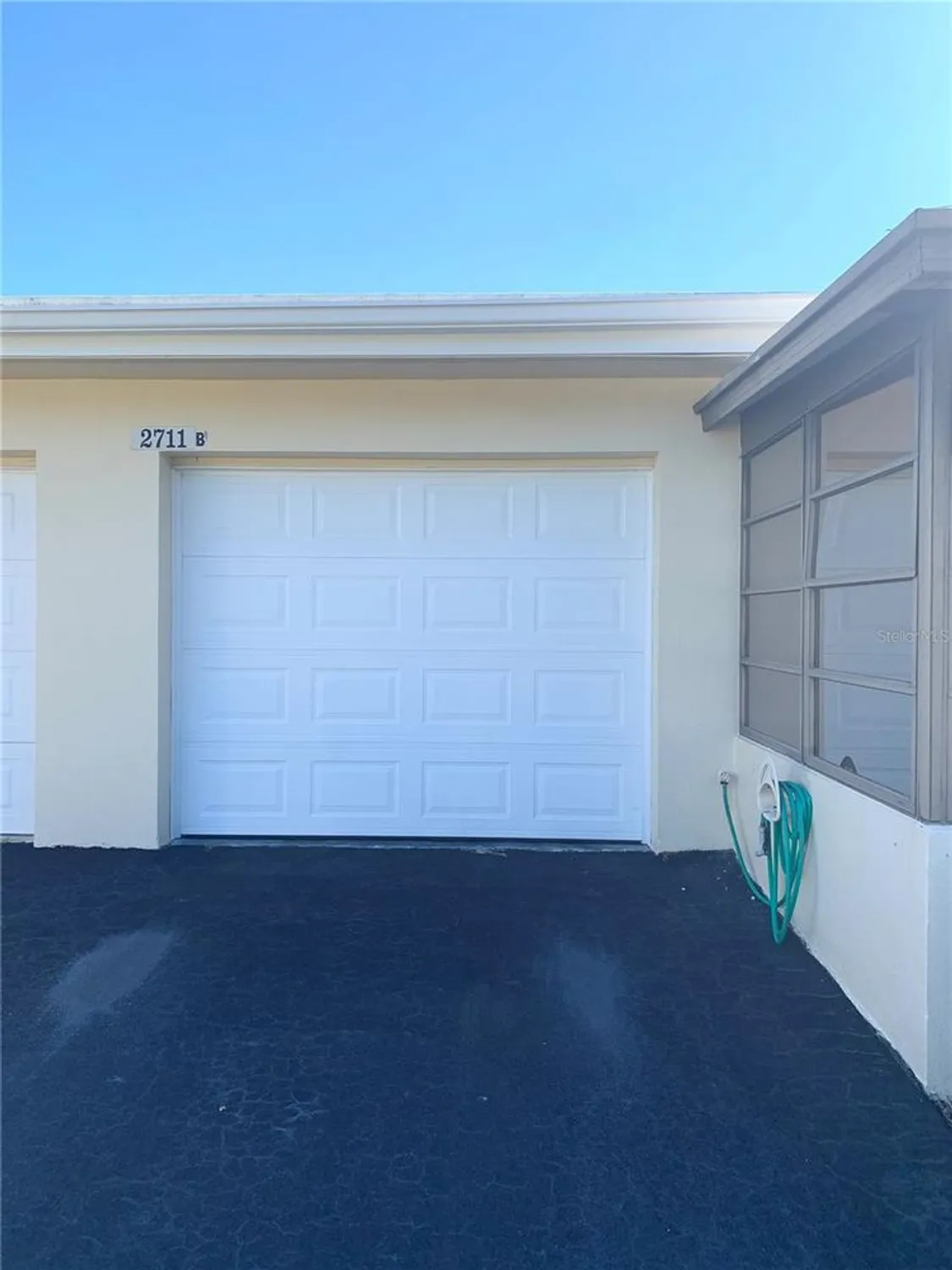 Property Slideshow image 4 of 27 | 2711 sherbrooke ln b, Palm Harbor, FL, 34684