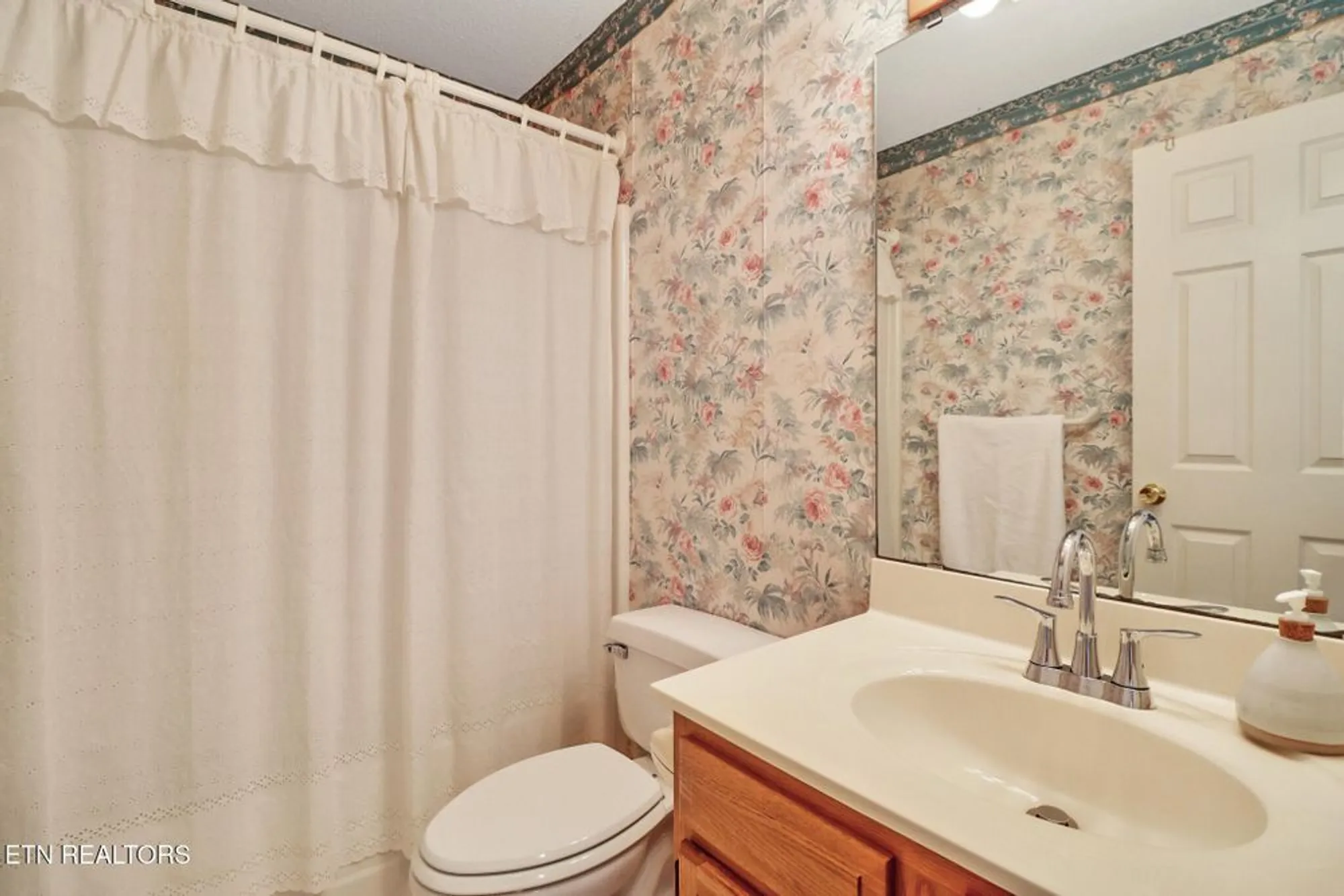 Property Slideshow image 32 of 34 | 101 ashdown ln, Crossville, TN, 38558