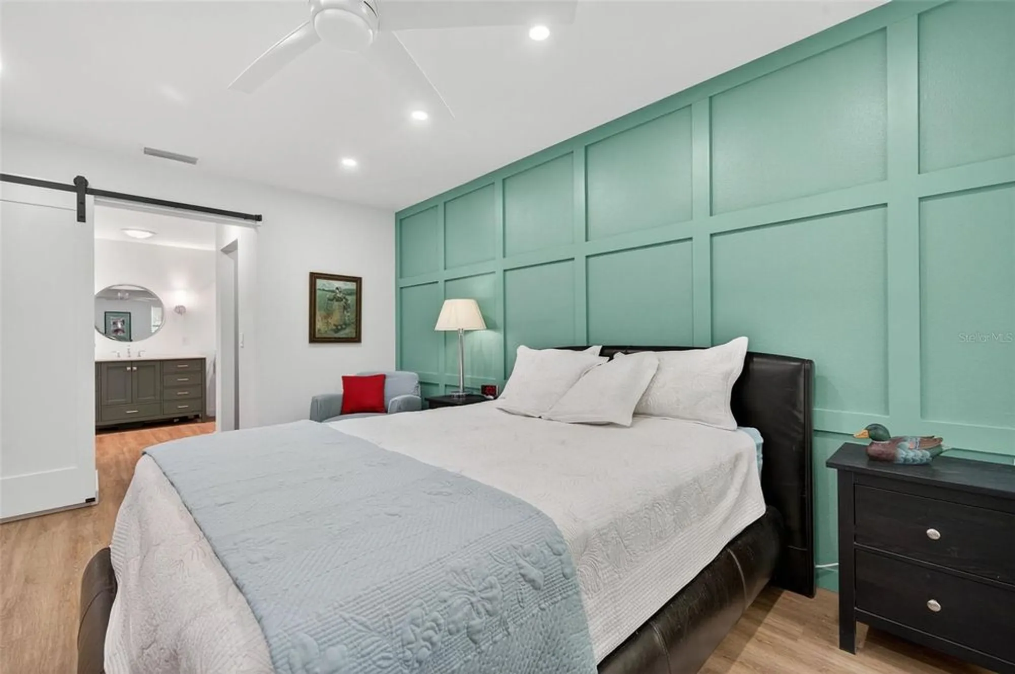 Property Slideshow image 12 of 53 | 4916 troon ln, New Port Richey, FL, 34655