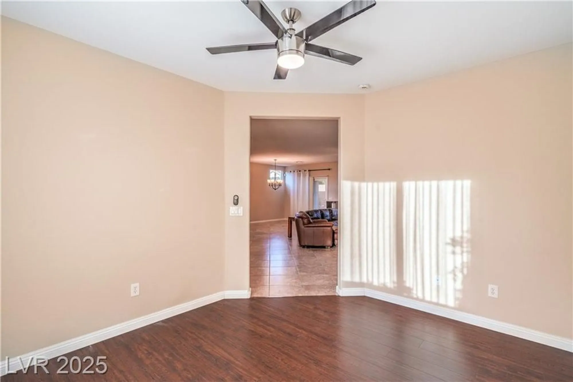 Property Slideshow image 23 of 52 | 2148 shadow canyon dr, Henderson, NV, 89044