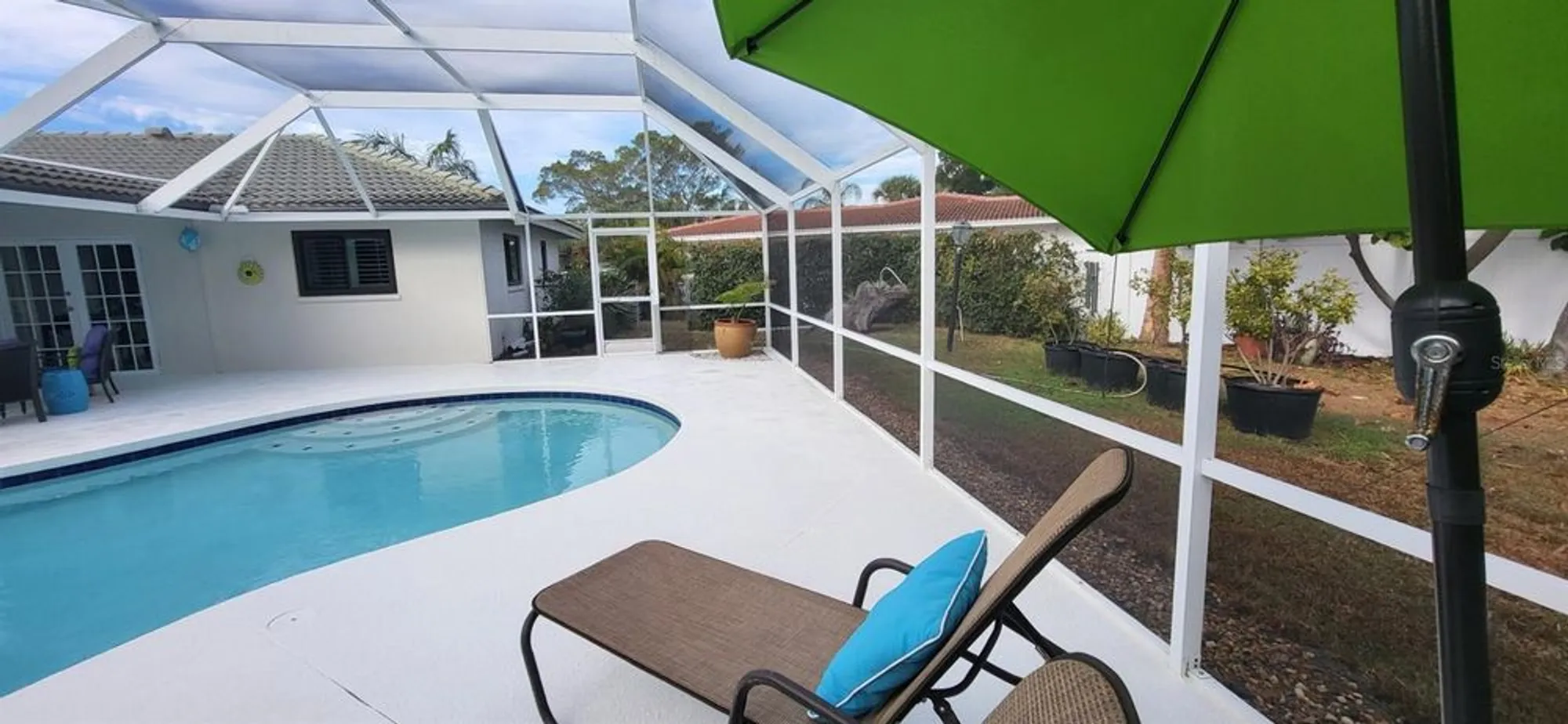 Property Slideshow image 27 of 31 | 3619 pembrook dr, Sarasota, FL, 34239