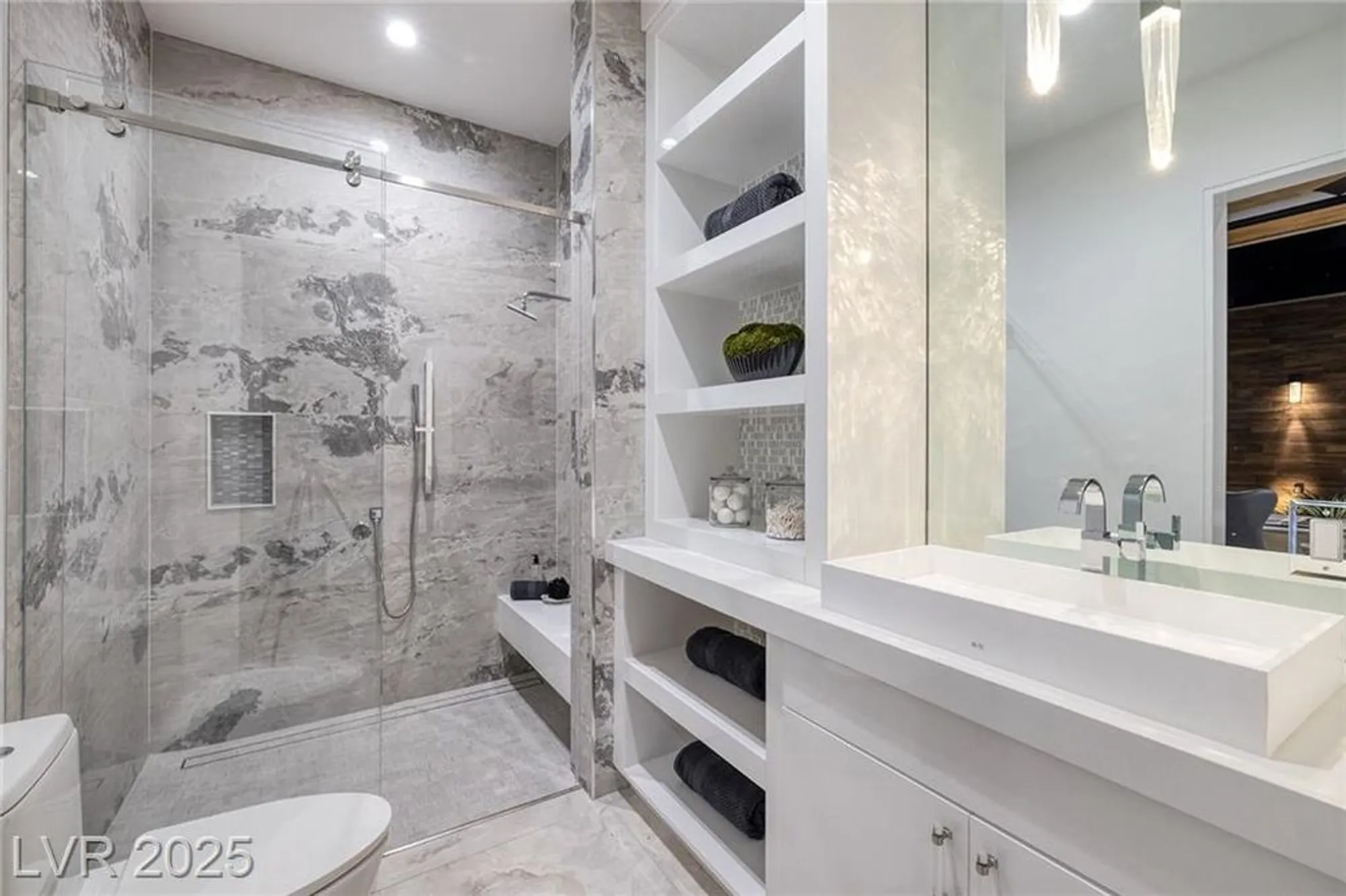Property Slideshow image 53 of 66 | 12 rainbow point pl, Henderson, NV, 89011