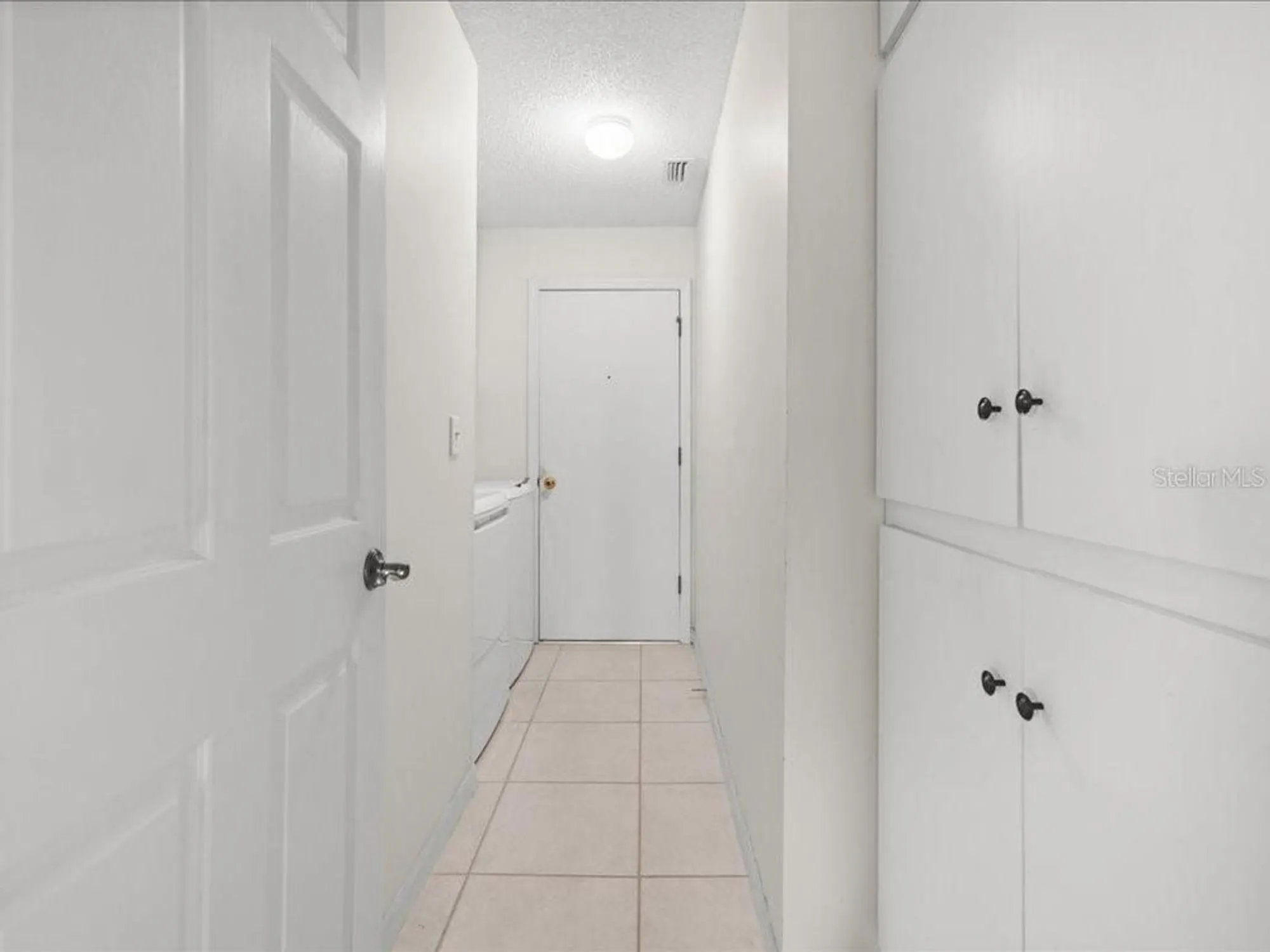 Property Slideshow image 29 of 47 | 411 cypress forest dr, Englewood, FL, 34223