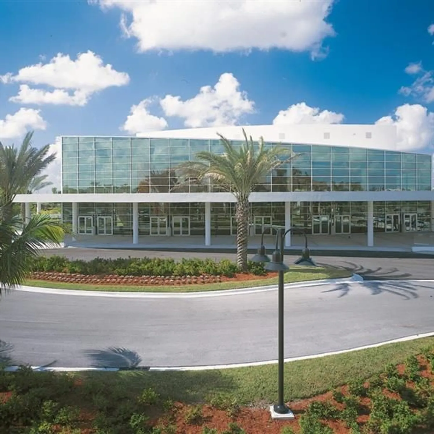 Property Slideshow image 7 of 41 | 7516 ashmont cir 104, Tamarac, FL, 33321