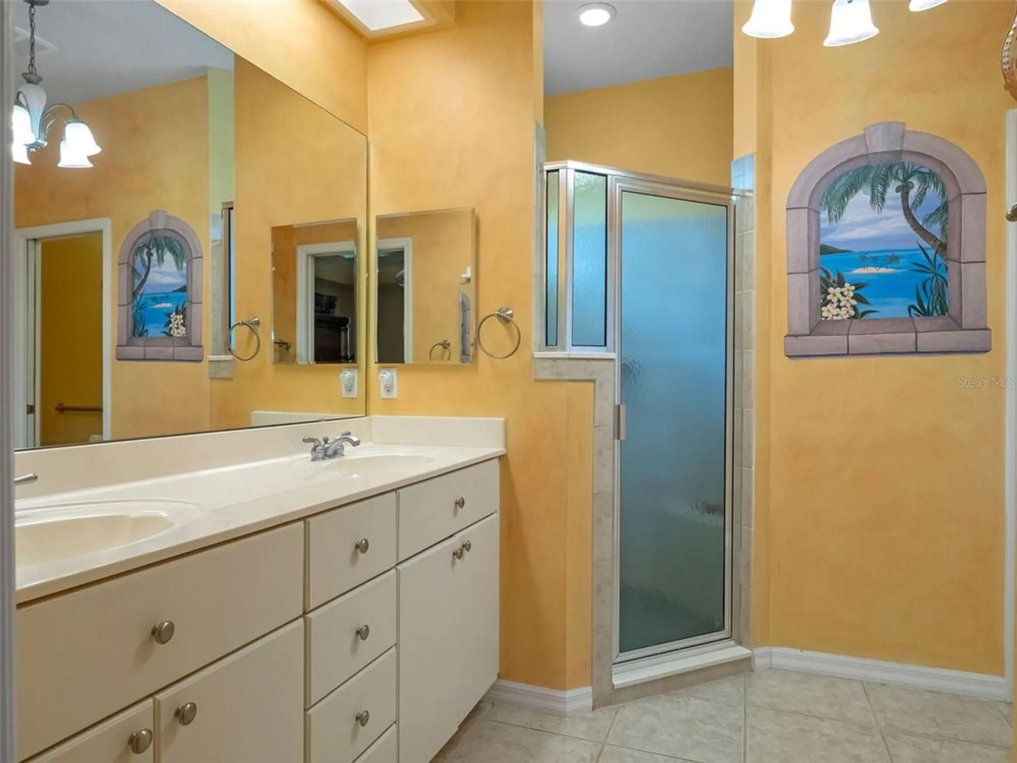 Property Slideshow image 26 of 68 | 21325 royal troon dr, Leesburg, FL, 34748