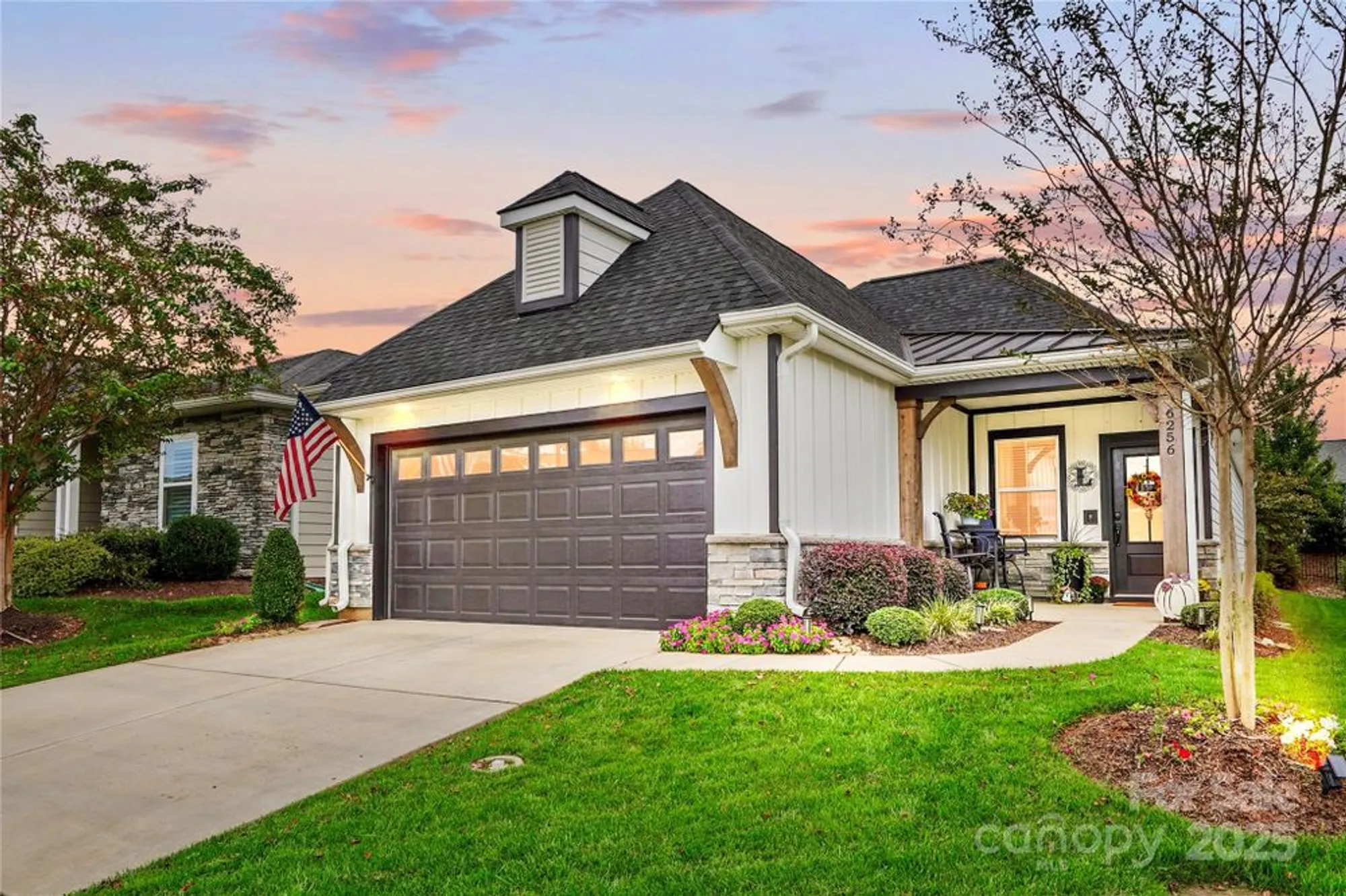 Property Slideshow image 1 of 48 | 6256 raven rock dr, Denver, NC, 28037