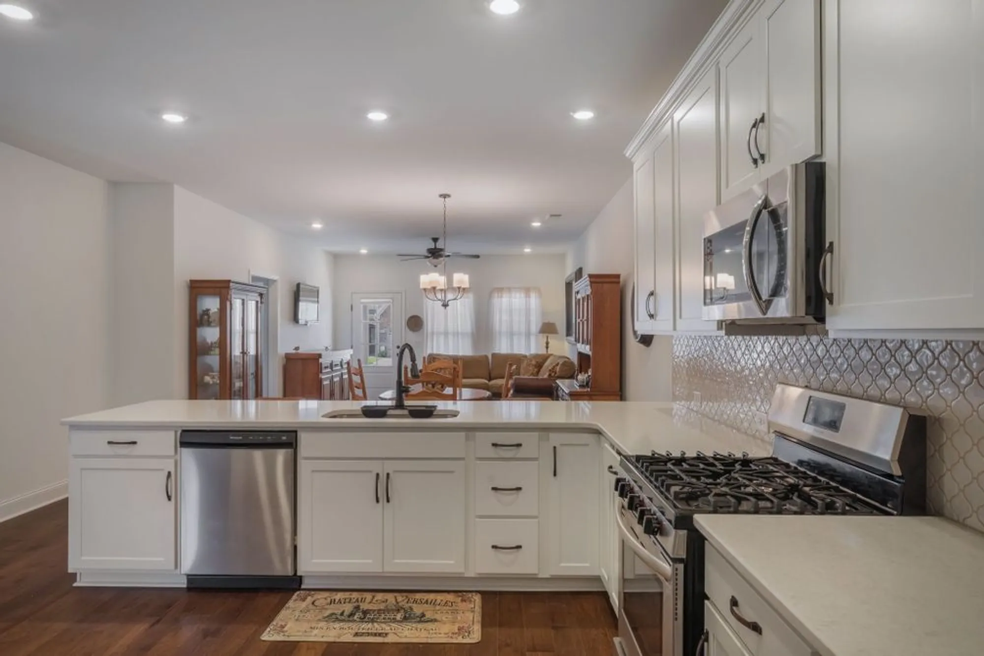 Property Slideshow image 15 of 39 | 1570 cedarbrooke ln, Lebanon, TN, 37090
