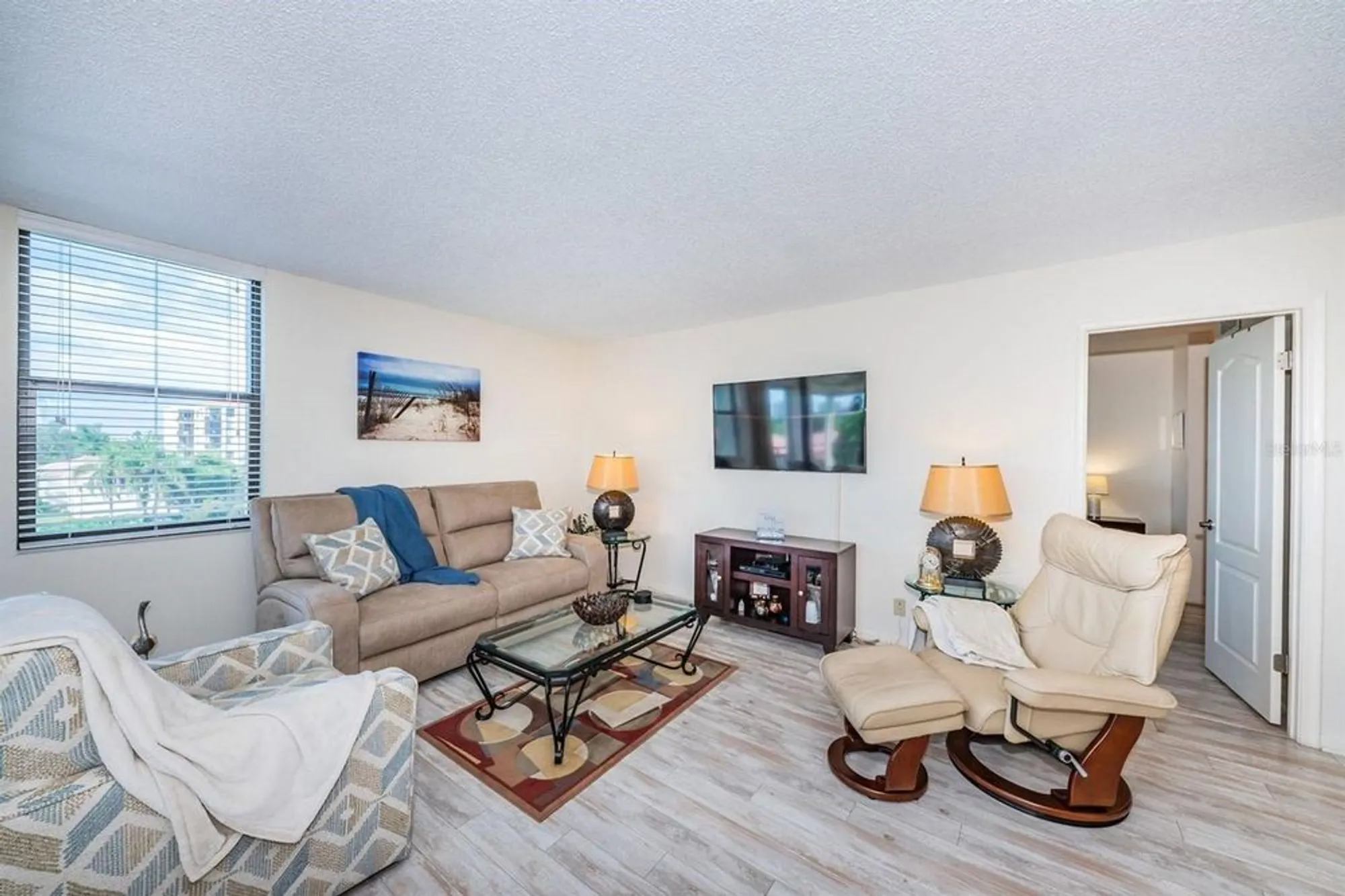 Property Slideshow image 4 of 16 | 6145 sun blvd apt 404, Saint Petersburg, FL, 33715