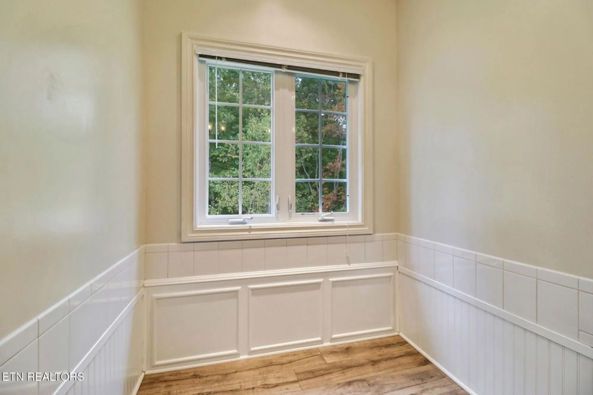 Property Slideshow image 22 of 30 | 613 westchester dr, Crossville, TN, 38558