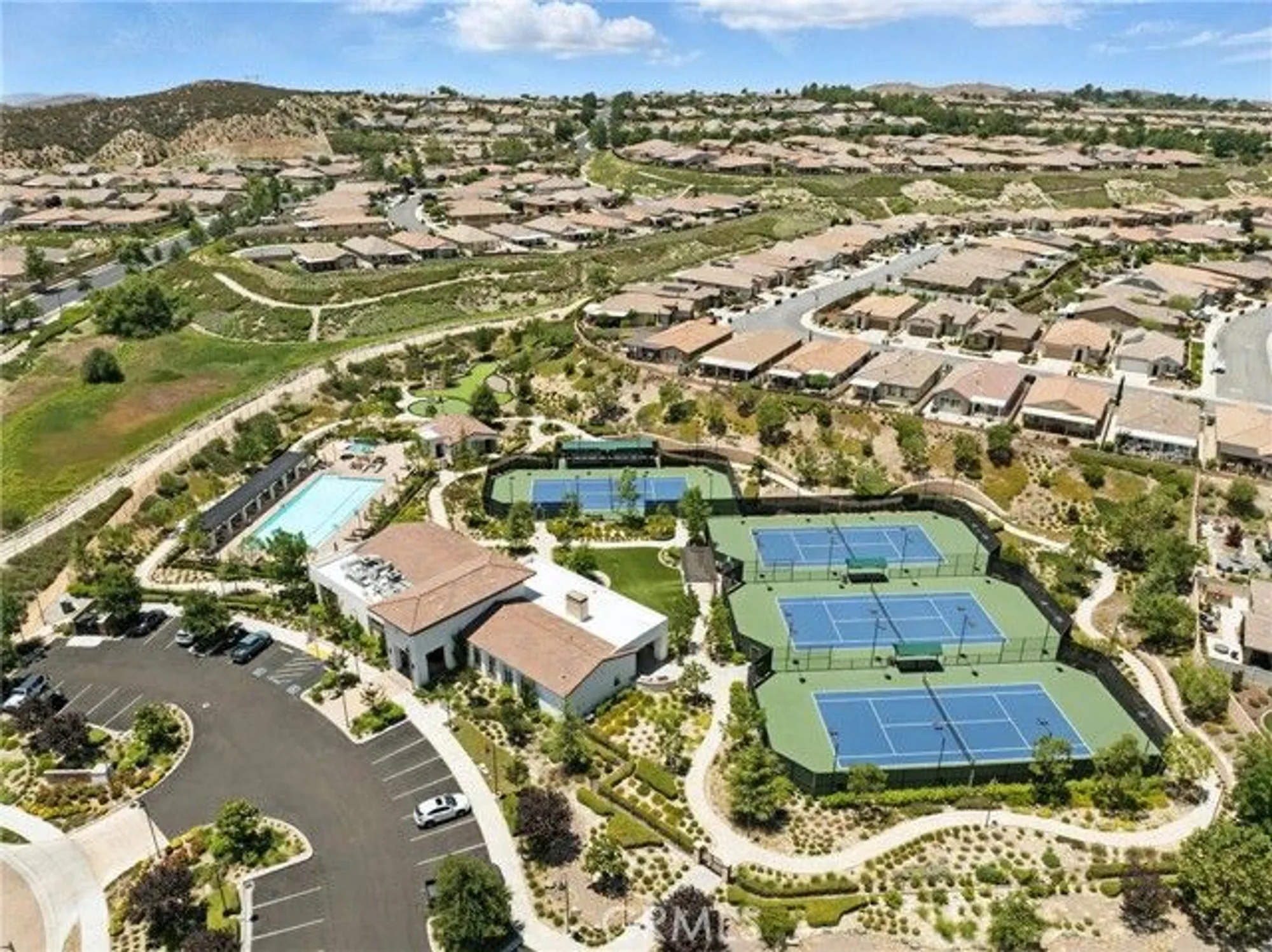 Property Slideshow image 35 of 37 | 1616 rosemary gdns, Beaumont, CA, 92223