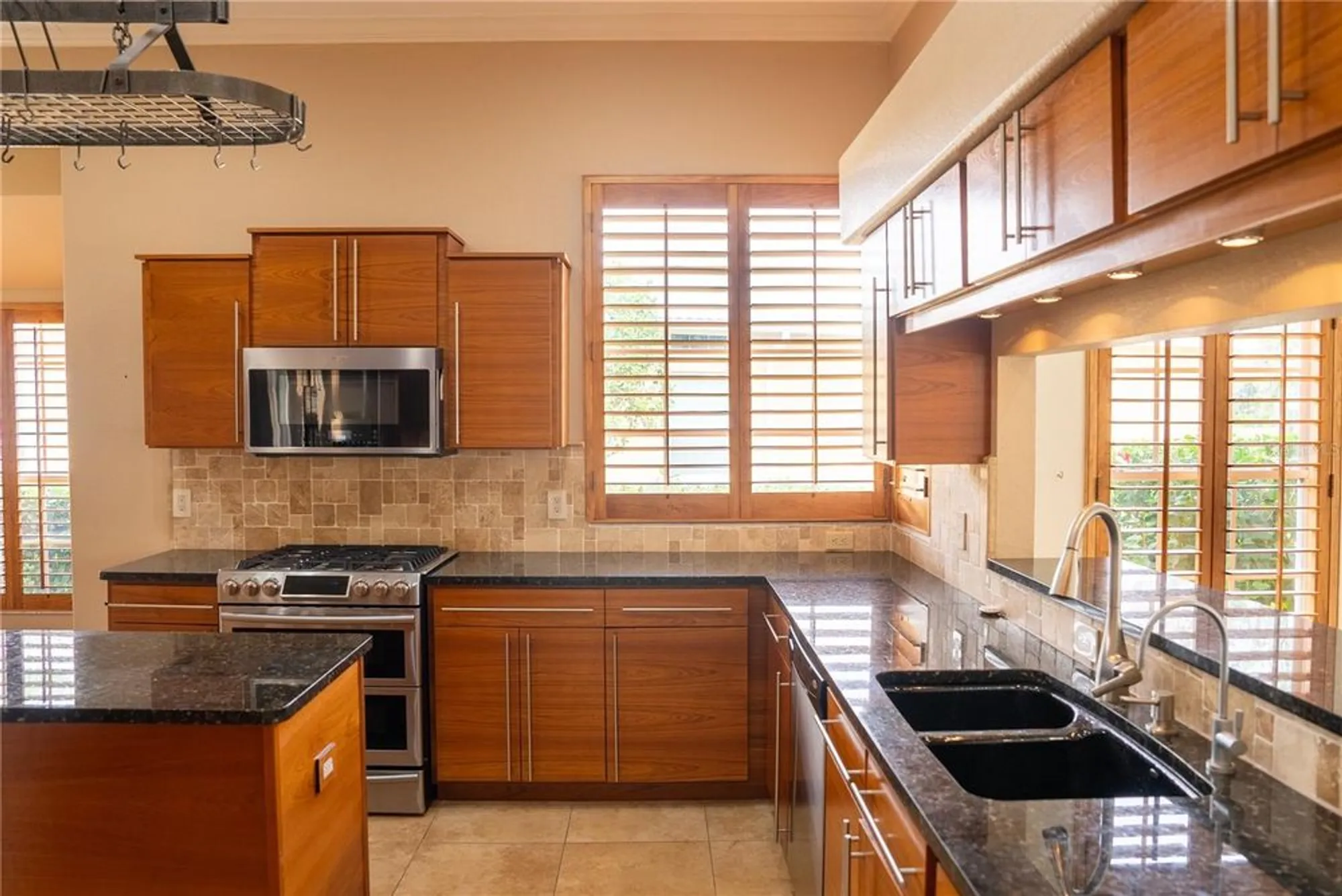 Property Slideshow image 12 of 37 | 326 saint george ct 14, Venice, FL, 34293