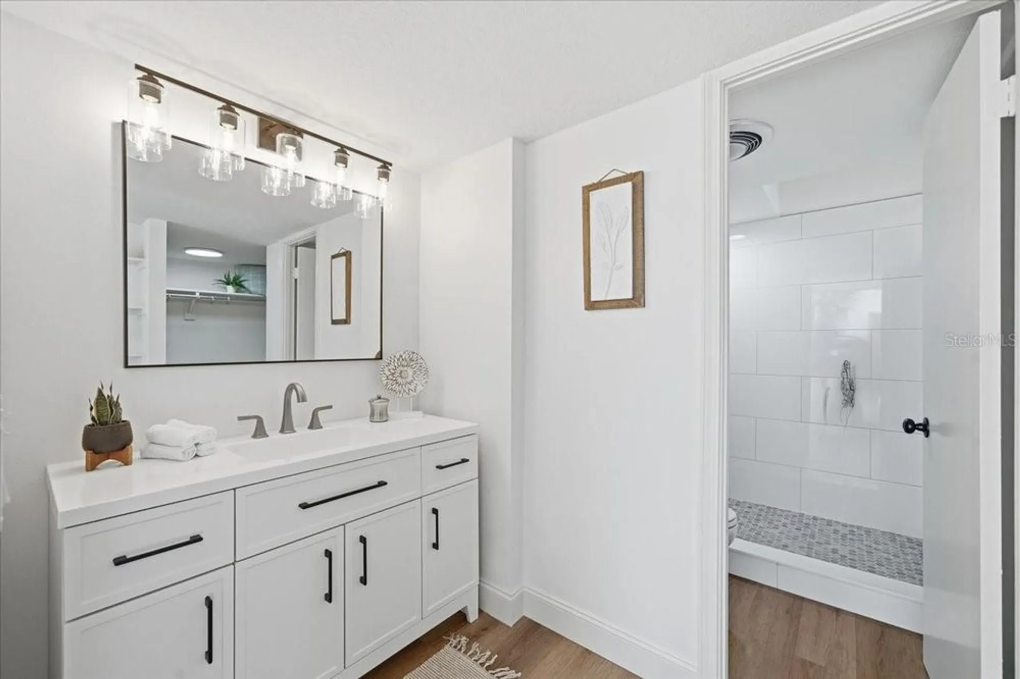 Property Slideshow image 29 of 62 | 7400 sun island dr 202, South Pasadena, FL, 33707