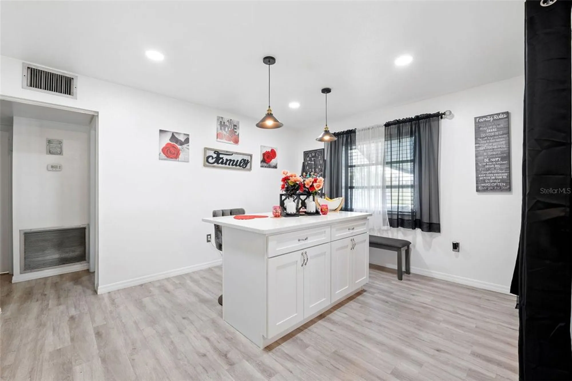 Property Slideshow image 11 of 19 | 1205 hacienda dr, Sun City Center, FL, 33573